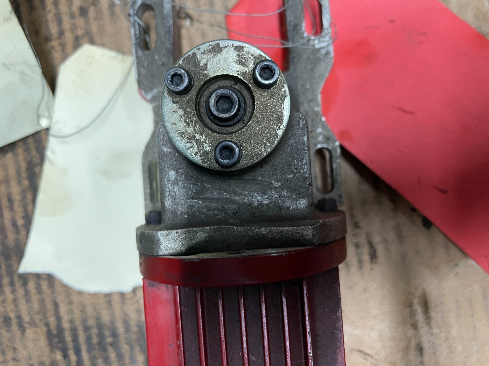USAREM-01CYR31 14, AC Servo motor