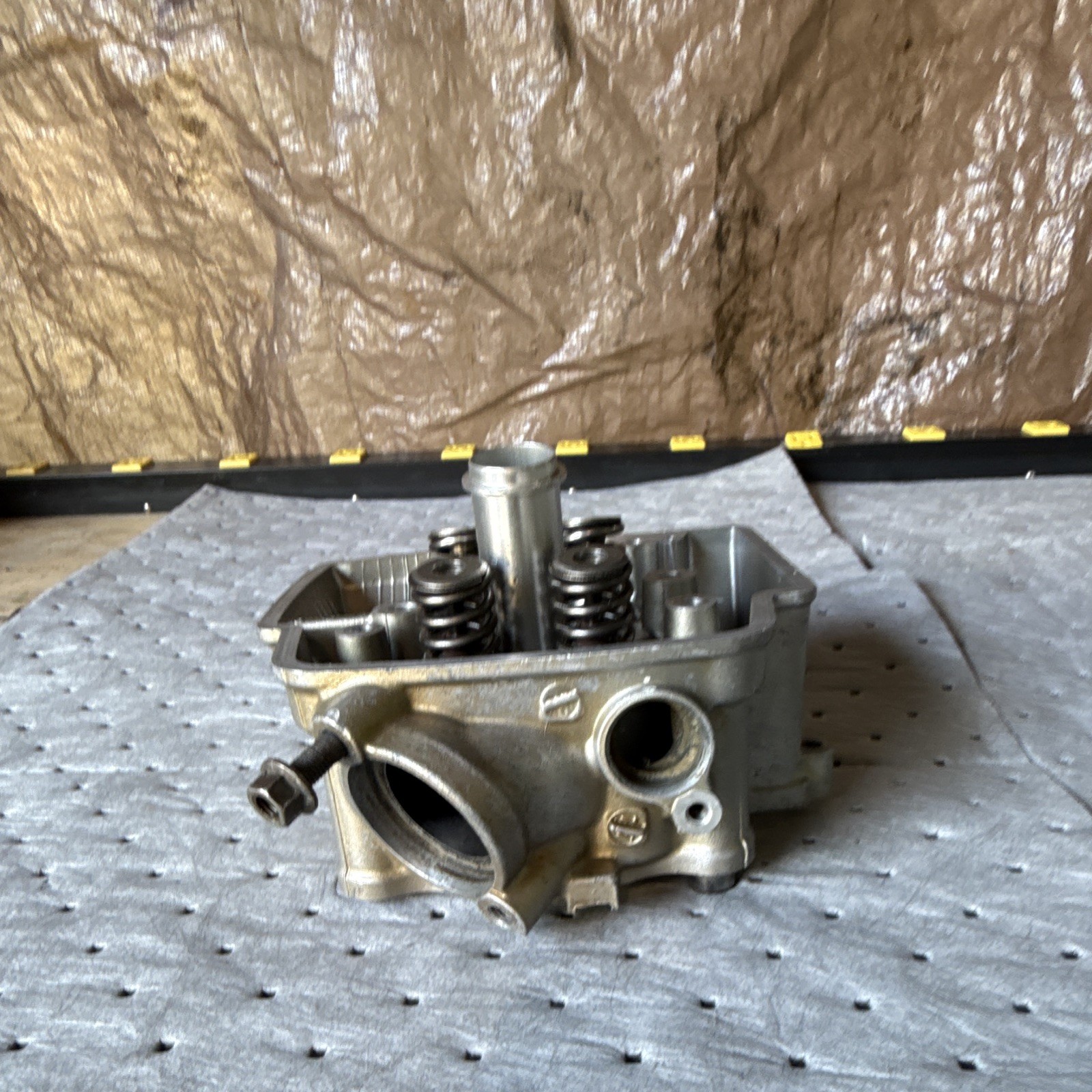 2007-2008 CRF 450r Cylinder Head Good Condition