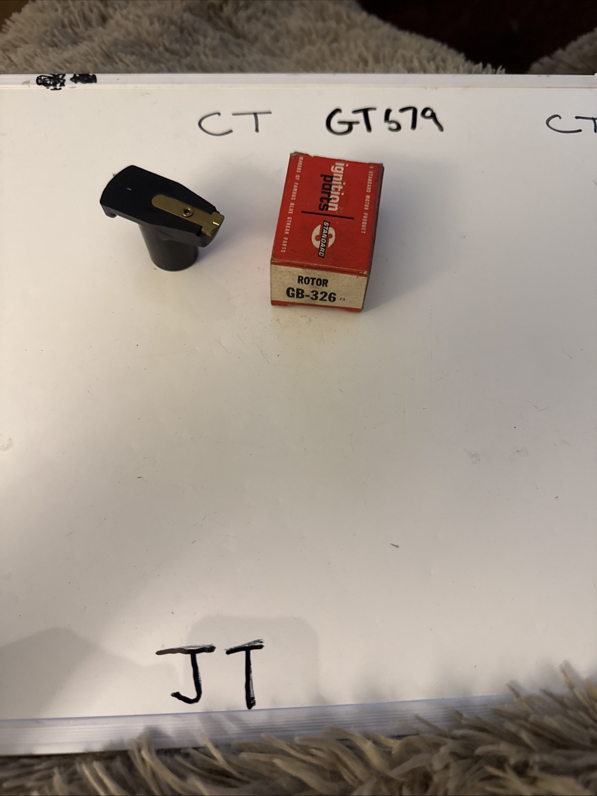 (1) Distributor Rotor Standard GB-326 Nos OEM Sold Individually