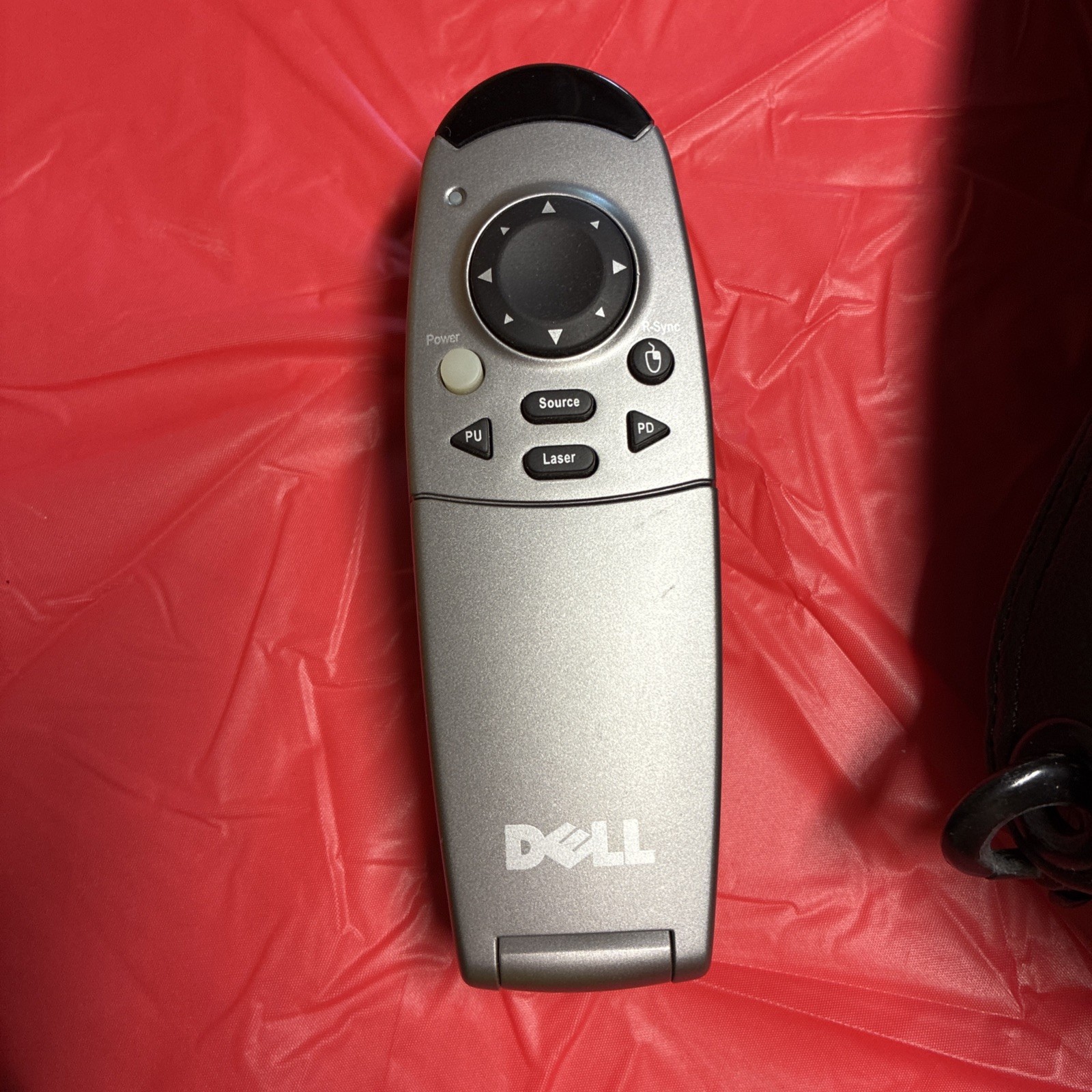 Dell 3200MP DLP Multimedia Home Theater HD Front Projector - With Case & Remote