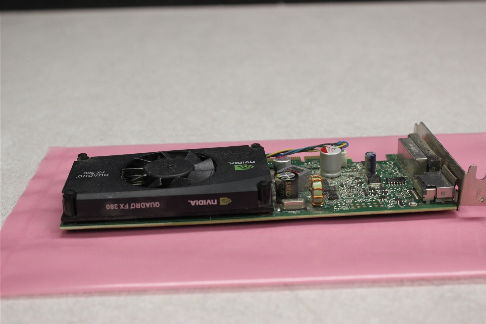 Nvidia Quadro FX 380 LP PCIE Low Profile Graphics Adapter 607239-001