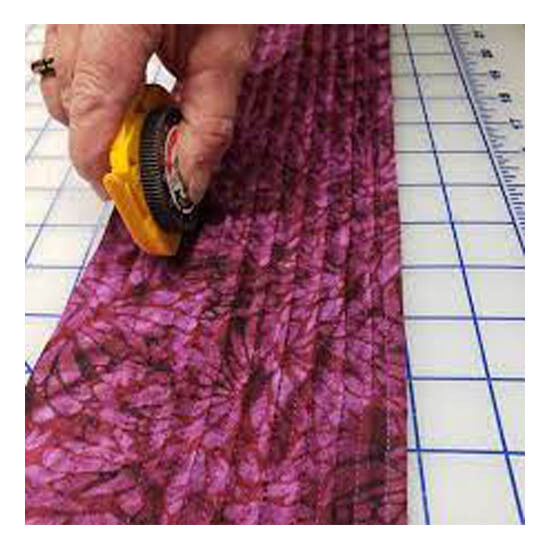 Quilting Patchwork Olfa Chenille Cutter 60mm