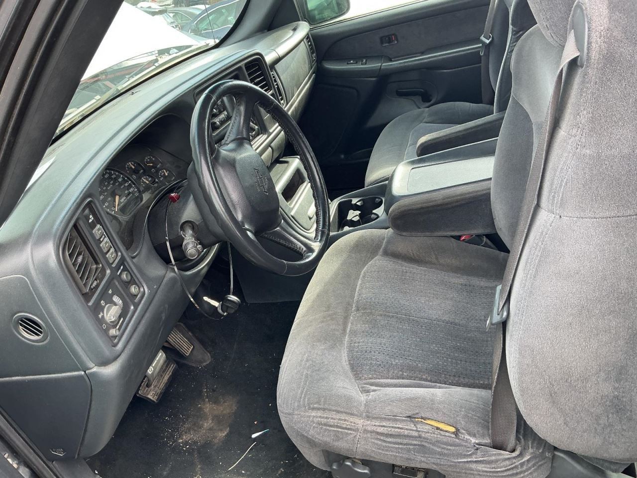SILVRDO25 2002 Glove Box 4972520
