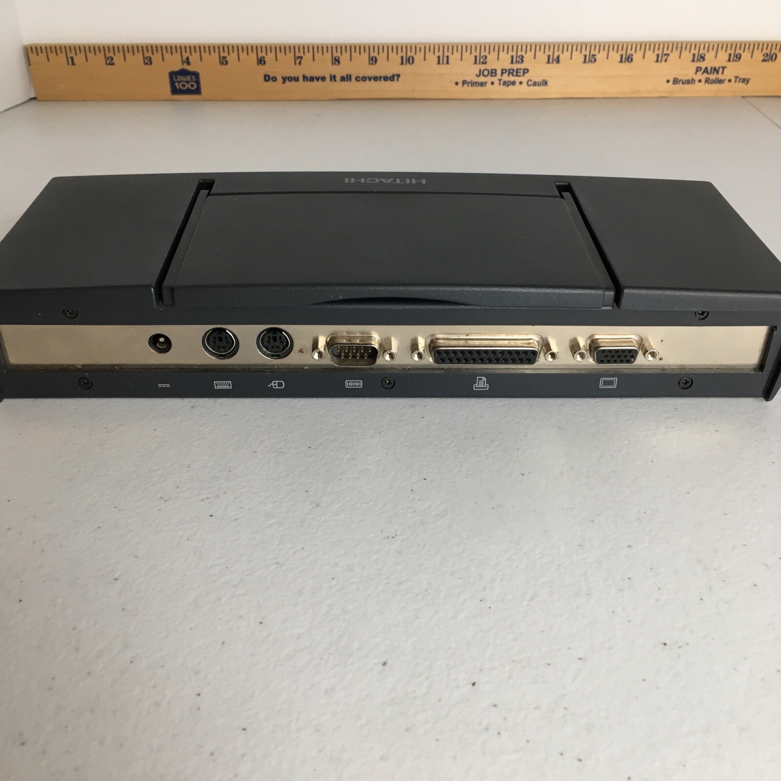 Hitachi HIPCMD5 Laptop Docking Station Untested 301-50001-01