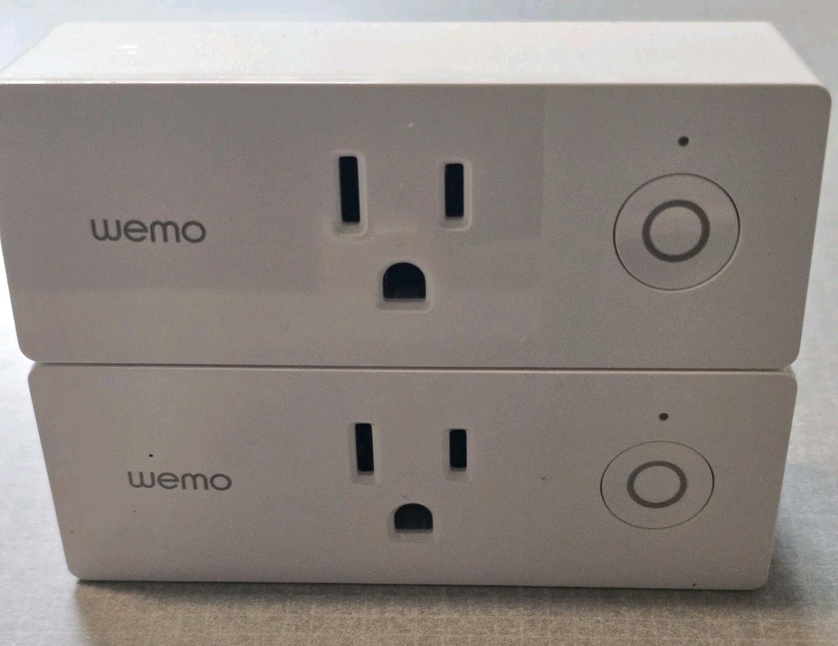 WeMo Mini WiFi Smart Plug F7C063 Lot Of 2