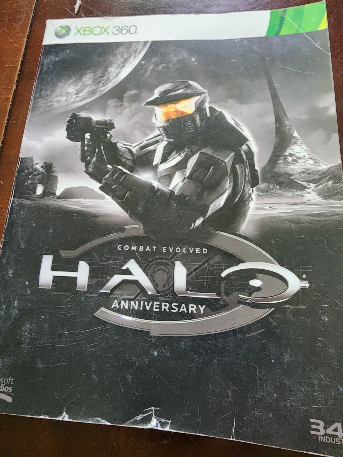 Halo Anniversary Combat Evolved Strategy Guide in Great Shape