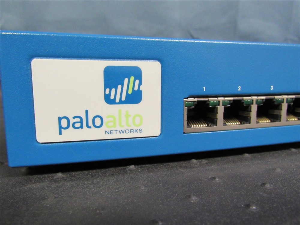 Palo Alto Networks PA-200 Firewall Security Appliance w/ AC Adapter
