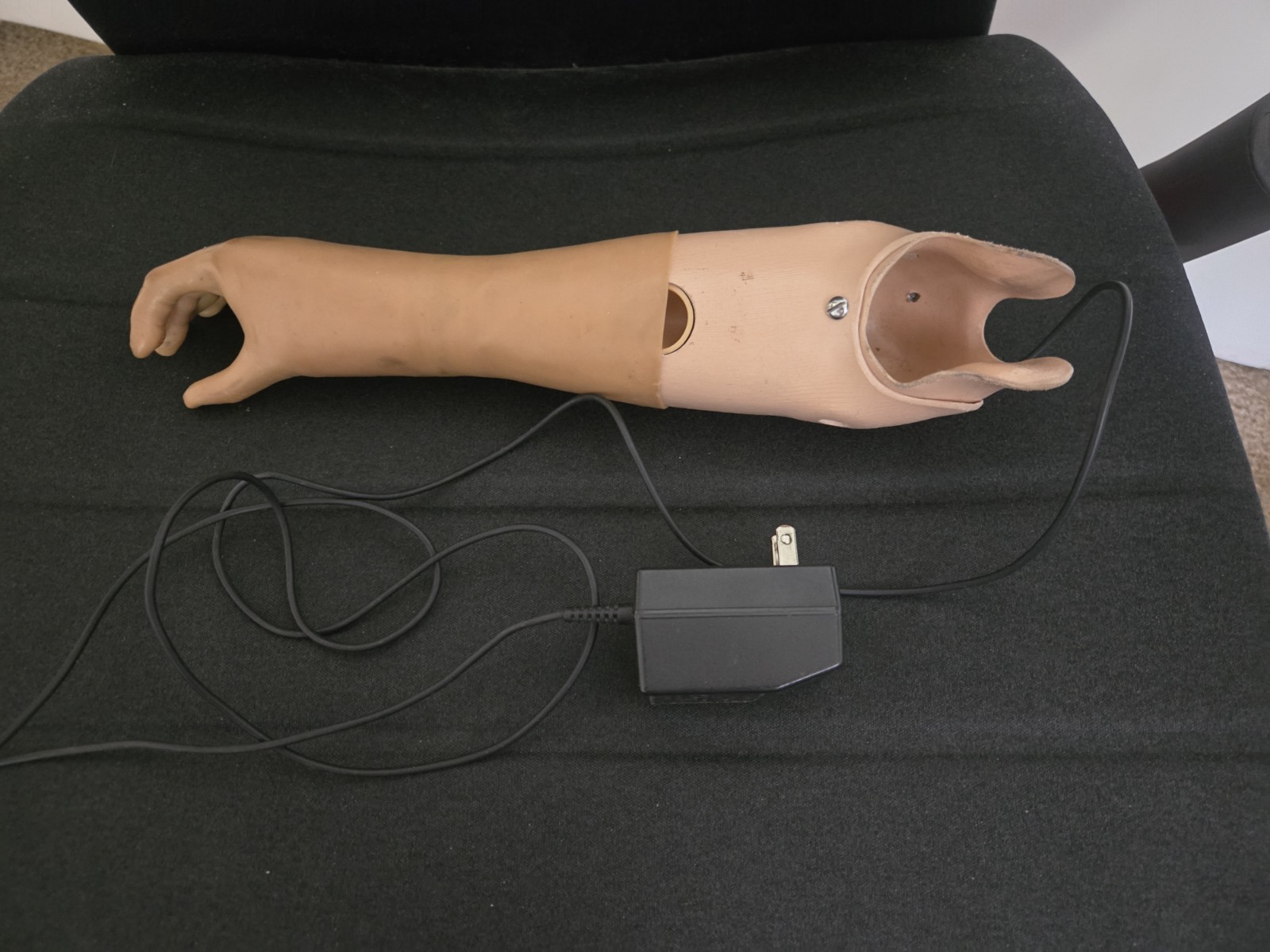 Vintage Right Children's Below Elbow Myoelectric Prosthetic Arm, Wired, Works