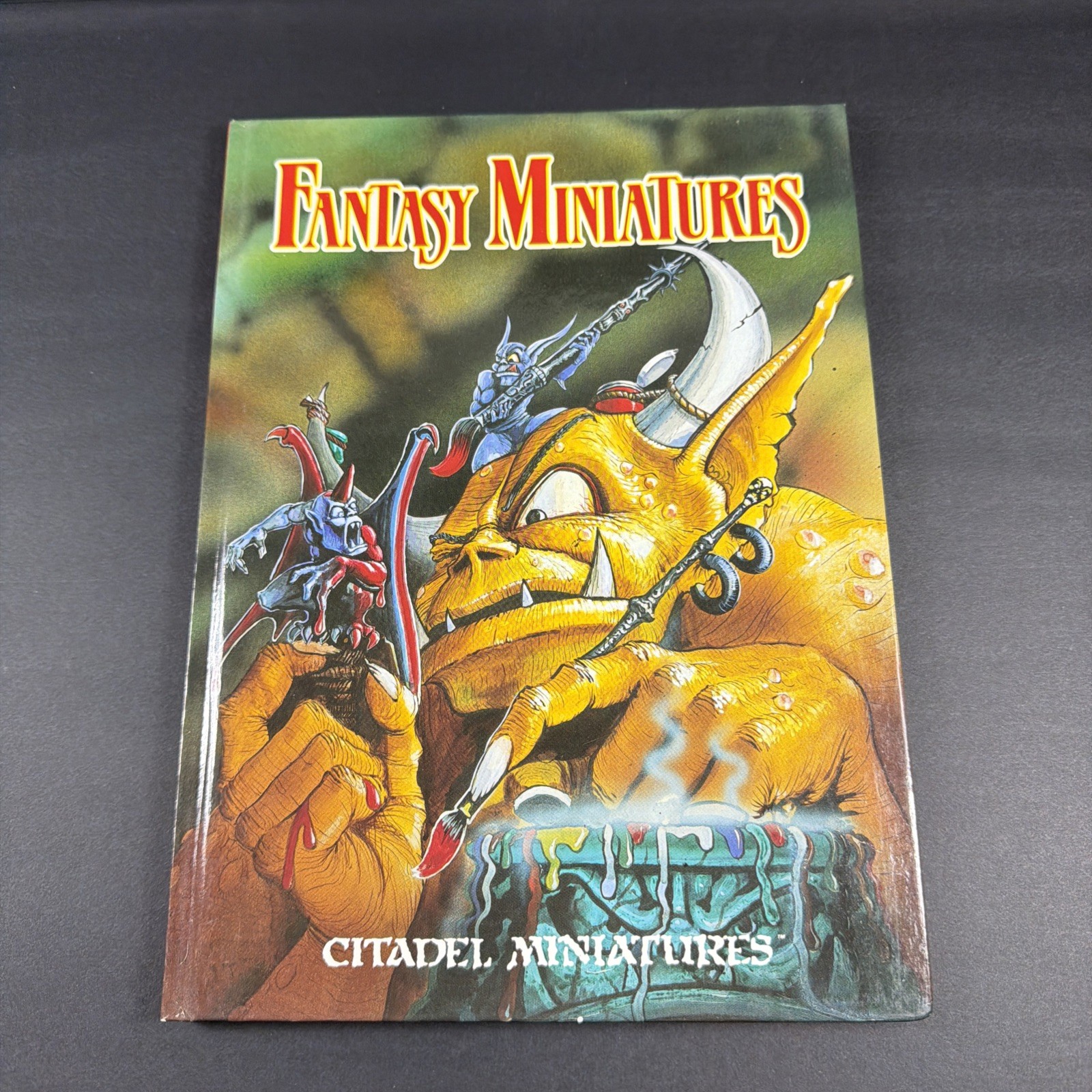 Warhammer 40K Classic Fantasy Miniatures 1989 Hardcover OOP VG+