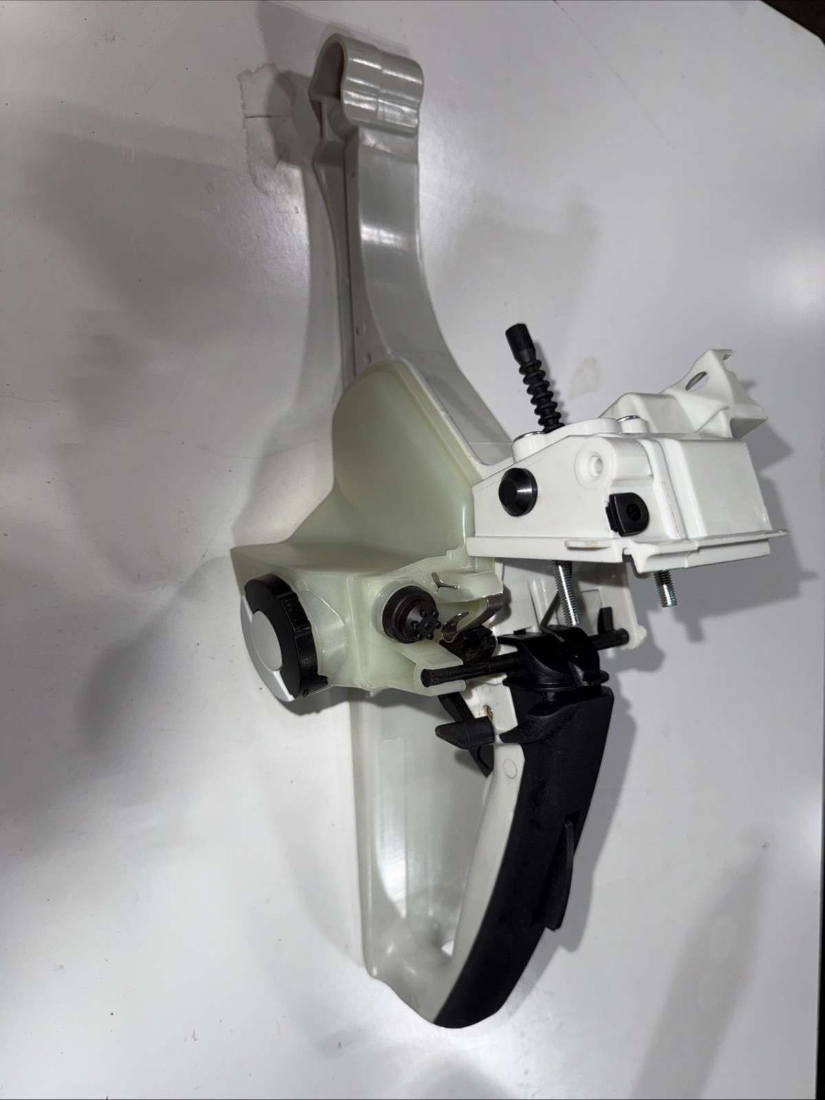 Rear Tank Handle Assembly For STIHL 024 026 MS260 Chainsaws 11213500829