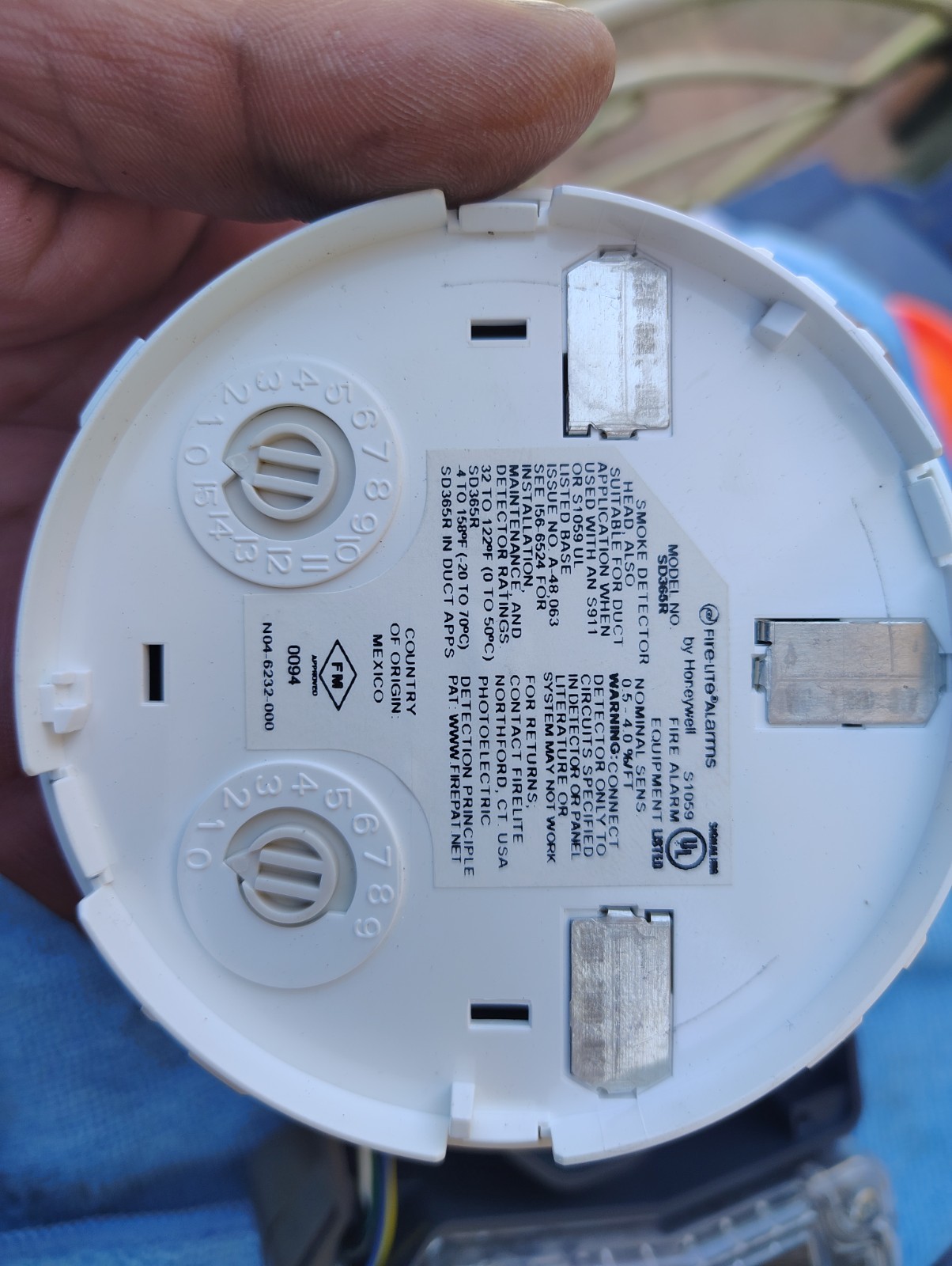 System Sensor DNR Duct Smoke Detector with sd365r detector