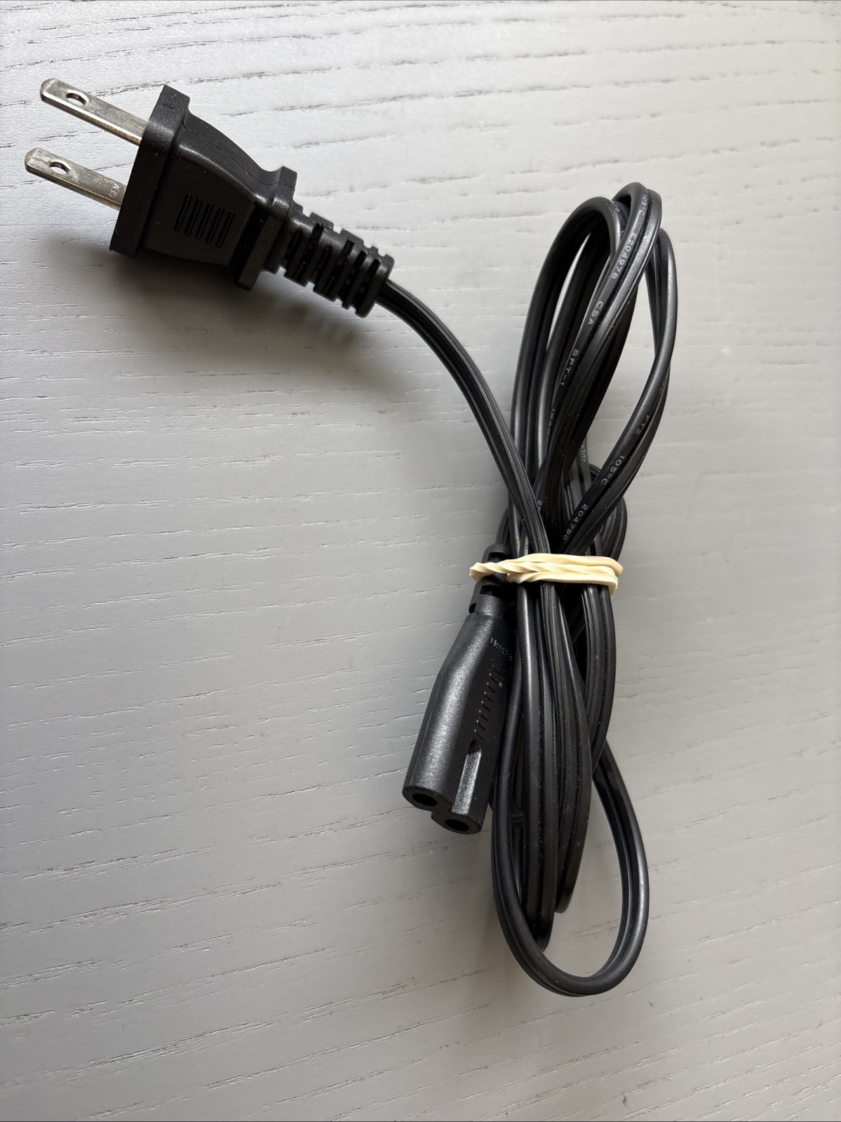 GE - E1040 Camera Box, Quick-Start Guide & Power Cord - NO CAMERA - Fast Ship