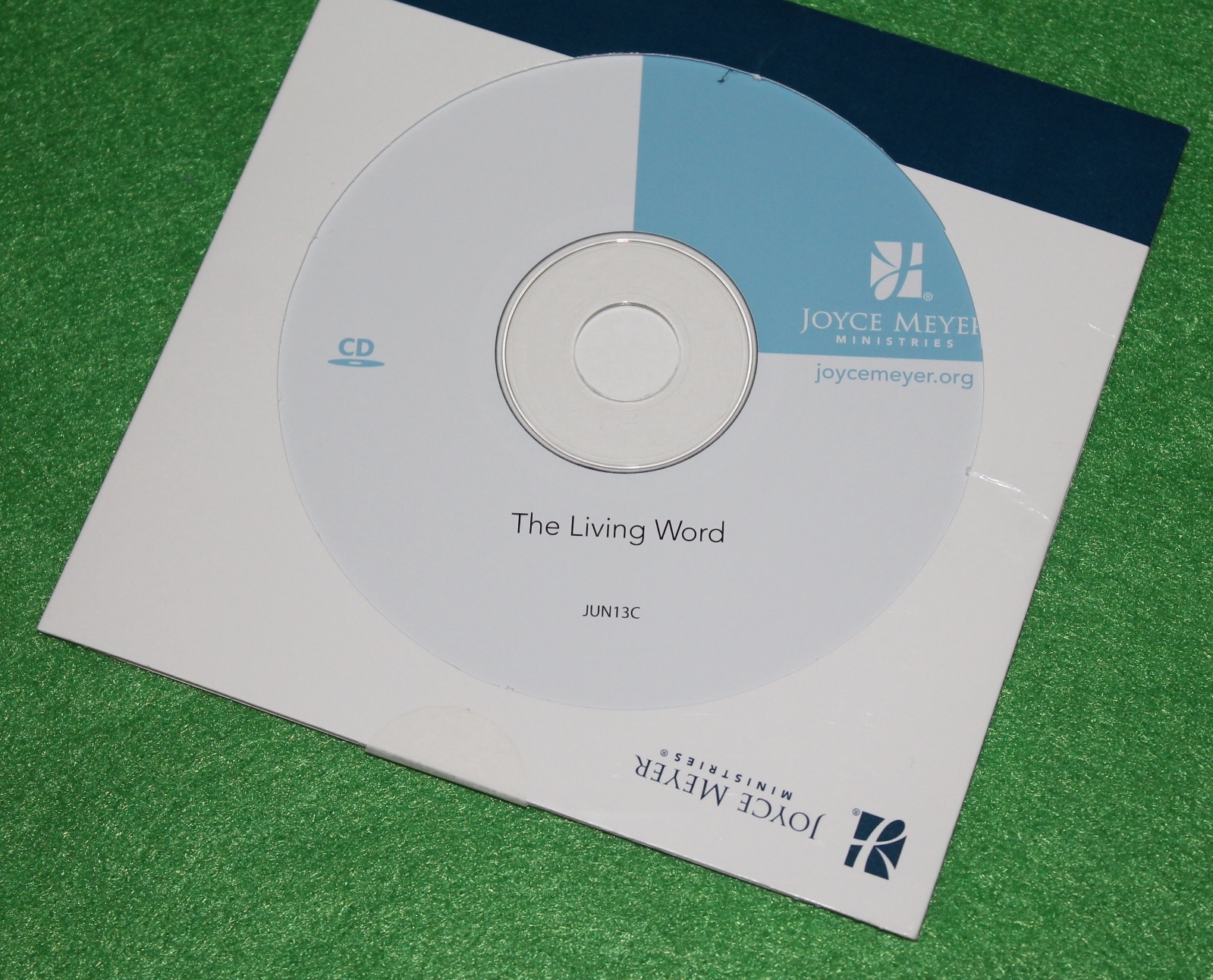 The Living Word CD / Joyce Meyer FREE SHIPPING!