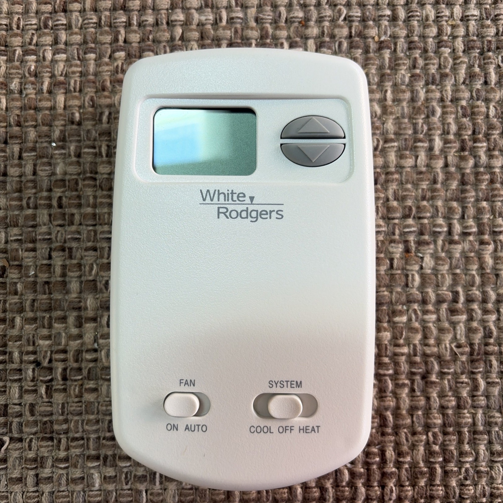 White-Rodgers 1E78-144 Single Stage Digital Non-Programmable Thermostat Vertical