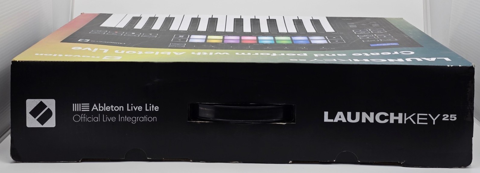 Novation Launchkey 25 MK3 25-Key USB MIDI Ableton Live Keyboard Controller