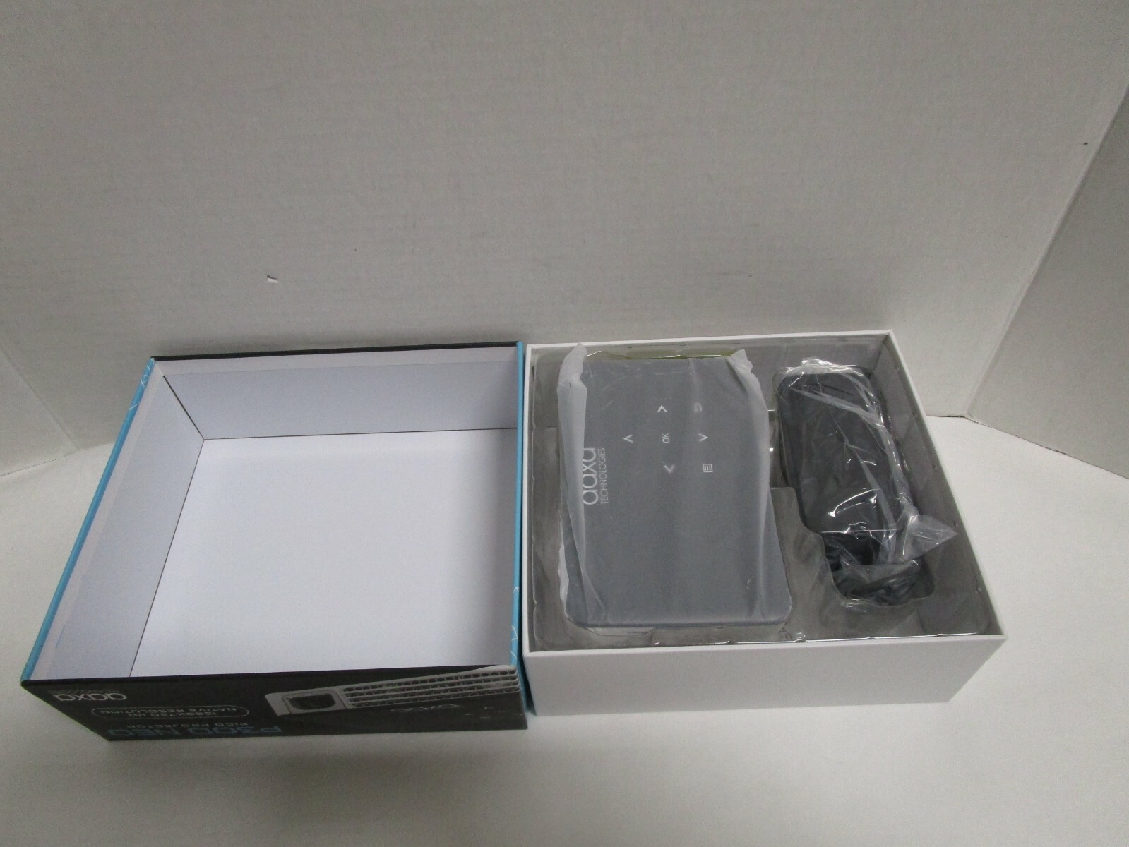 AAXA P300 NEO 720p HD Pico Projector, 420 LED Lumens, 150-Min Battery USB HDMI