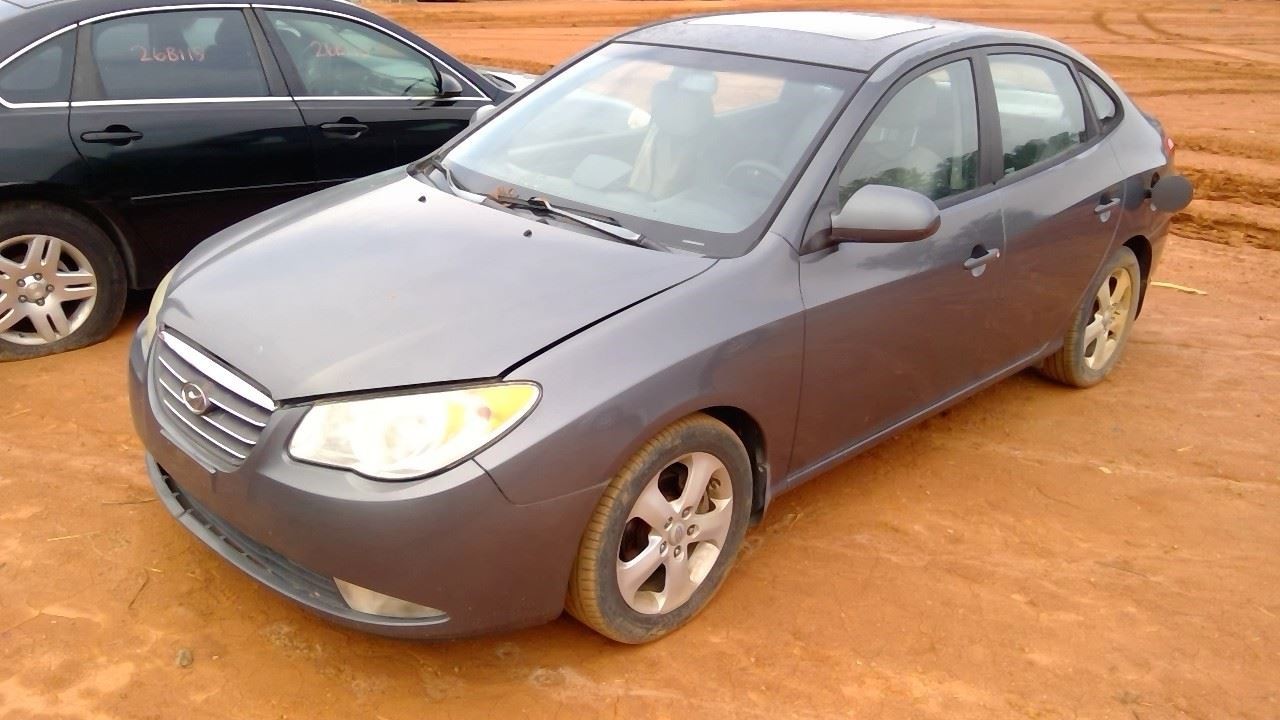 Driver Front Spindle/Knuckle Station Wgn ABS Fits 07-12 ELANTRA 281048