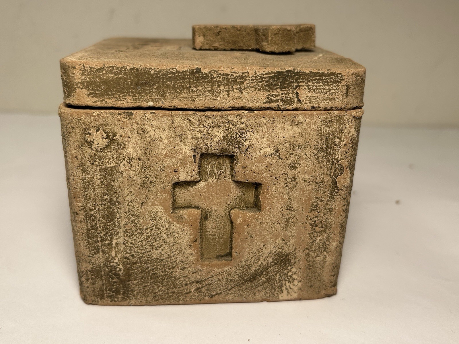Blessing Box Clay With 11 Crosses 4”