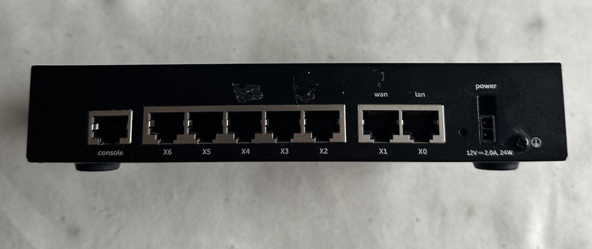 SonicWALL TZ400 Network Security Firewall APL28-0B4 w/ AC Adapter