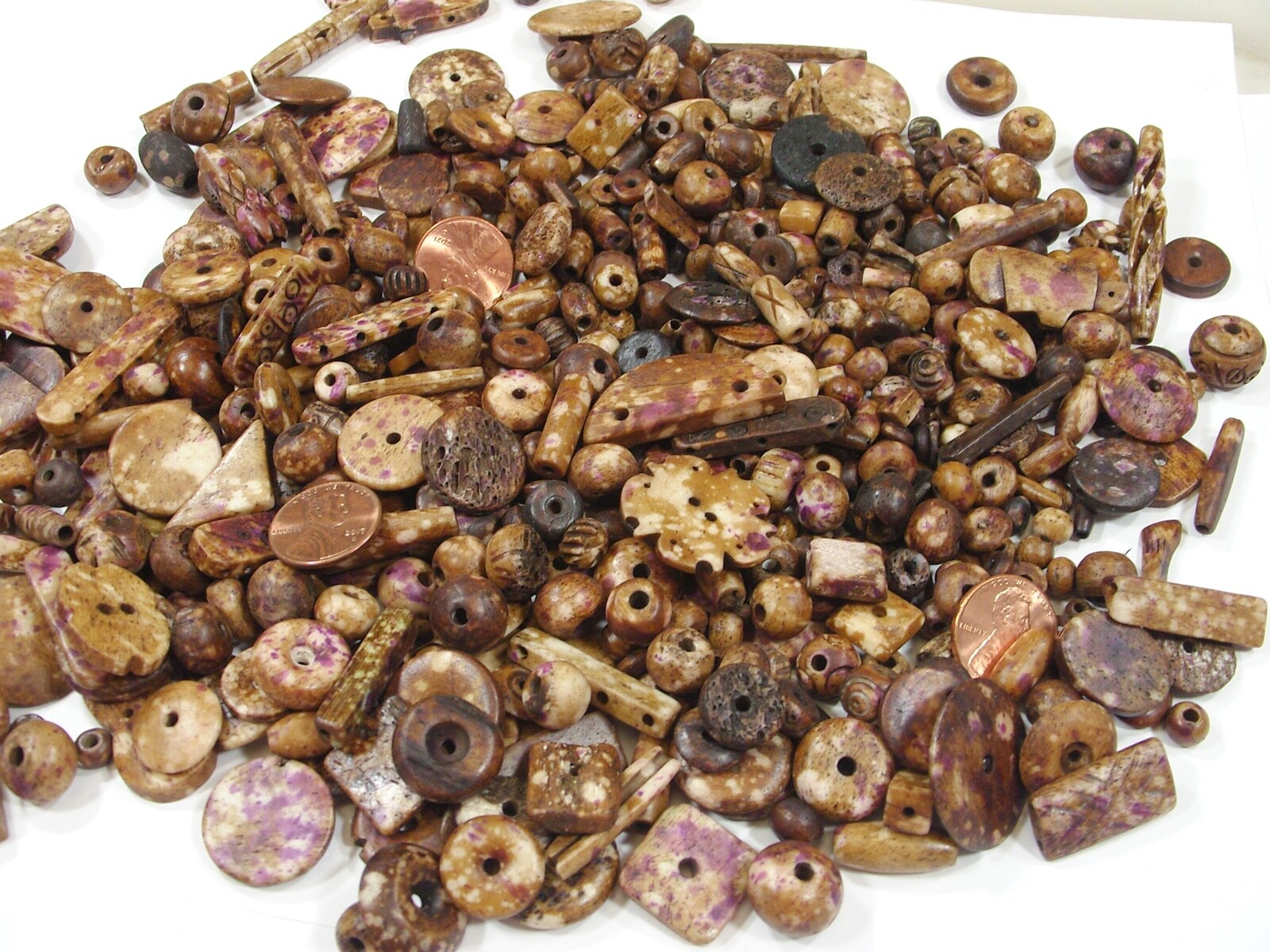 3 Pounds Purple Water Buffalo Bone Beads / Scrap Pieces / Left Overs (M-3) ⭐