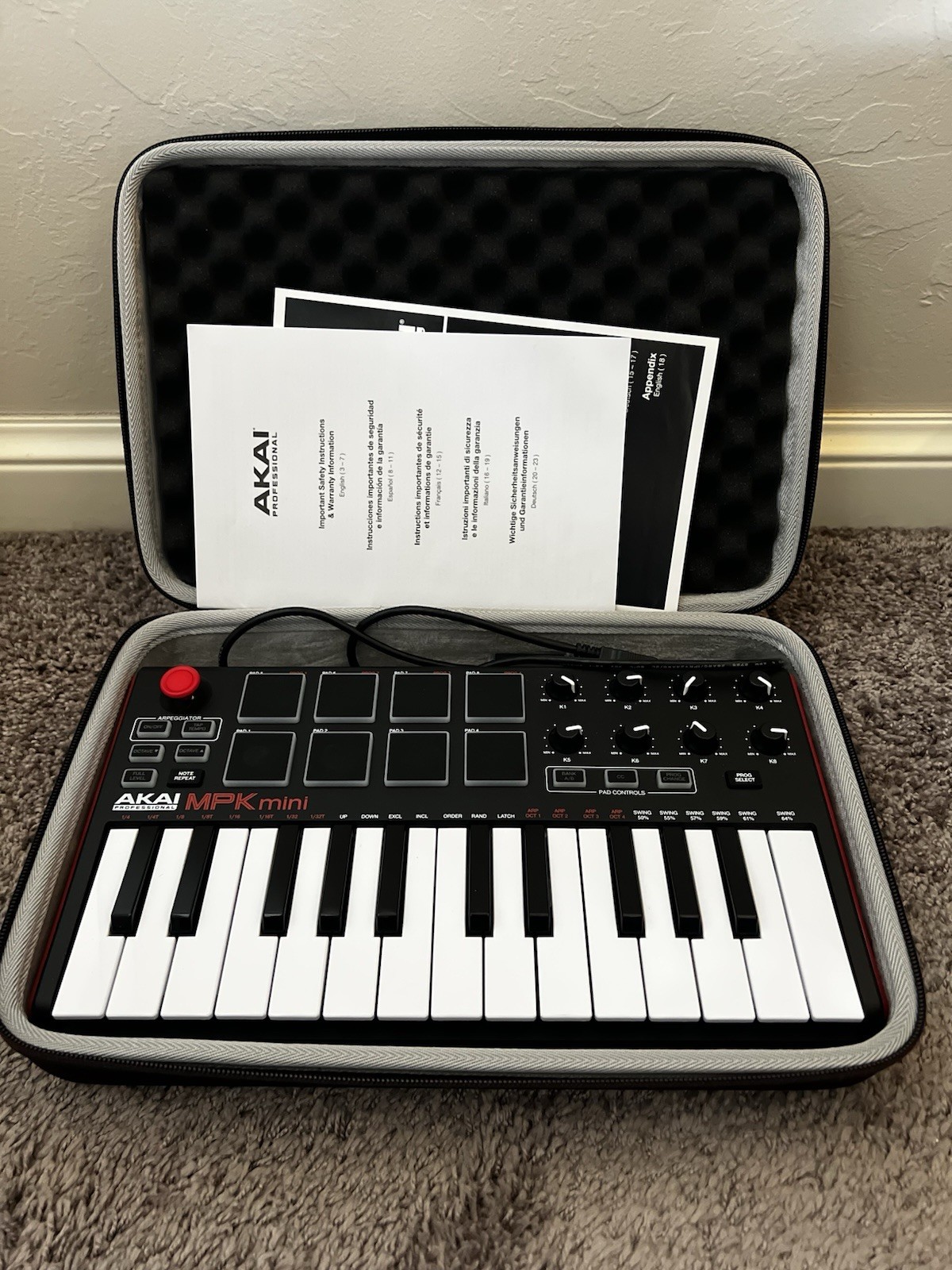 Akai MPK mini 25-Key Synth MIDI Keyboard Controller w/ Pads, USB, Case