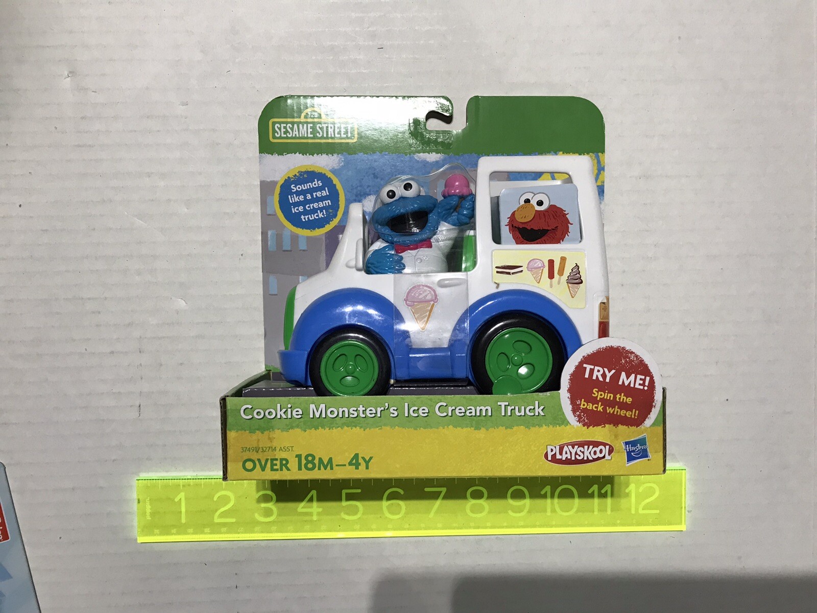Playskool 2011 Sesame Street Cookie Monster’s Ice Cream Truck - New Sealed