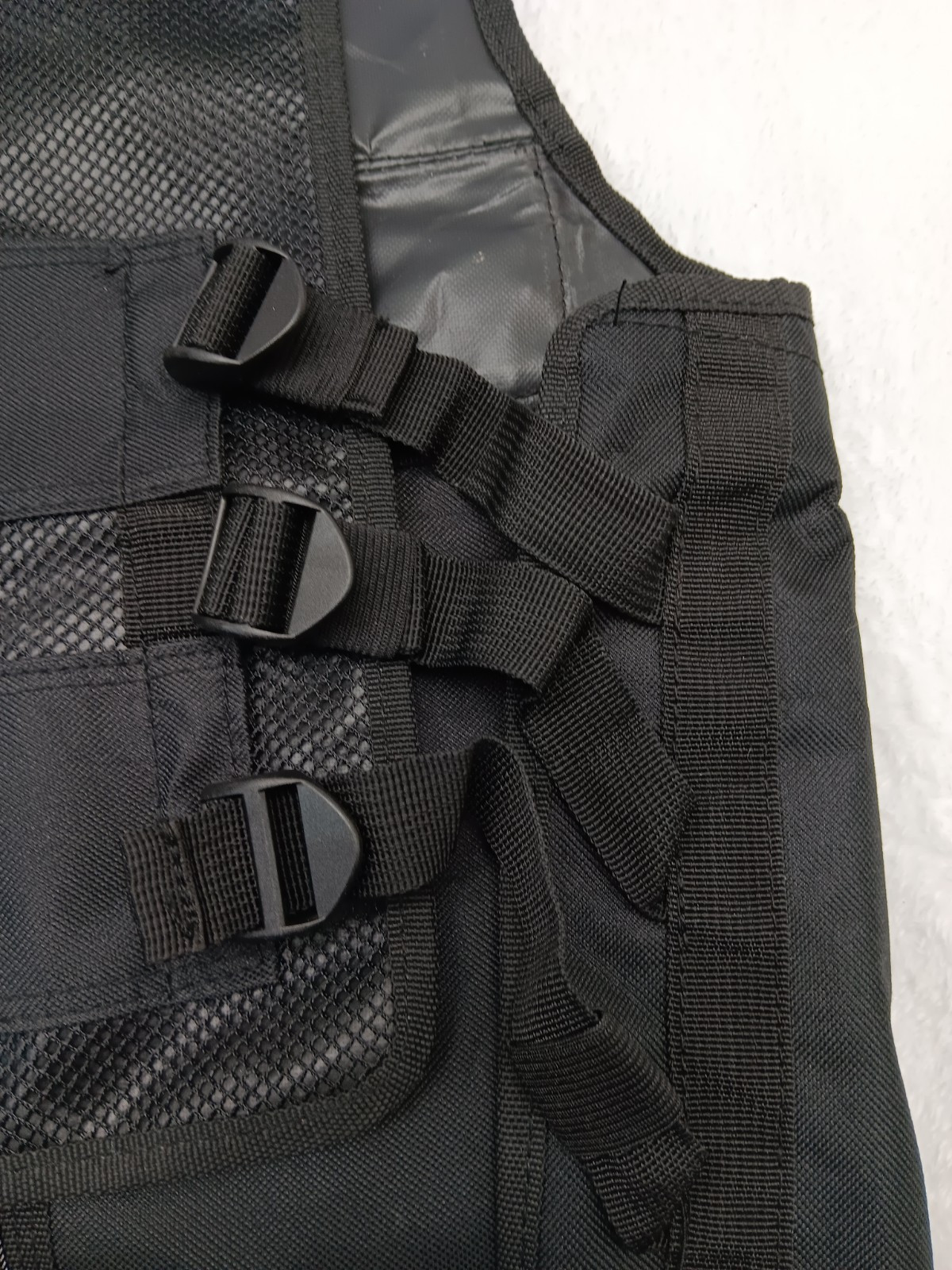 Crosman Elite Black Tactical Vest multiple pockets adjustable Small