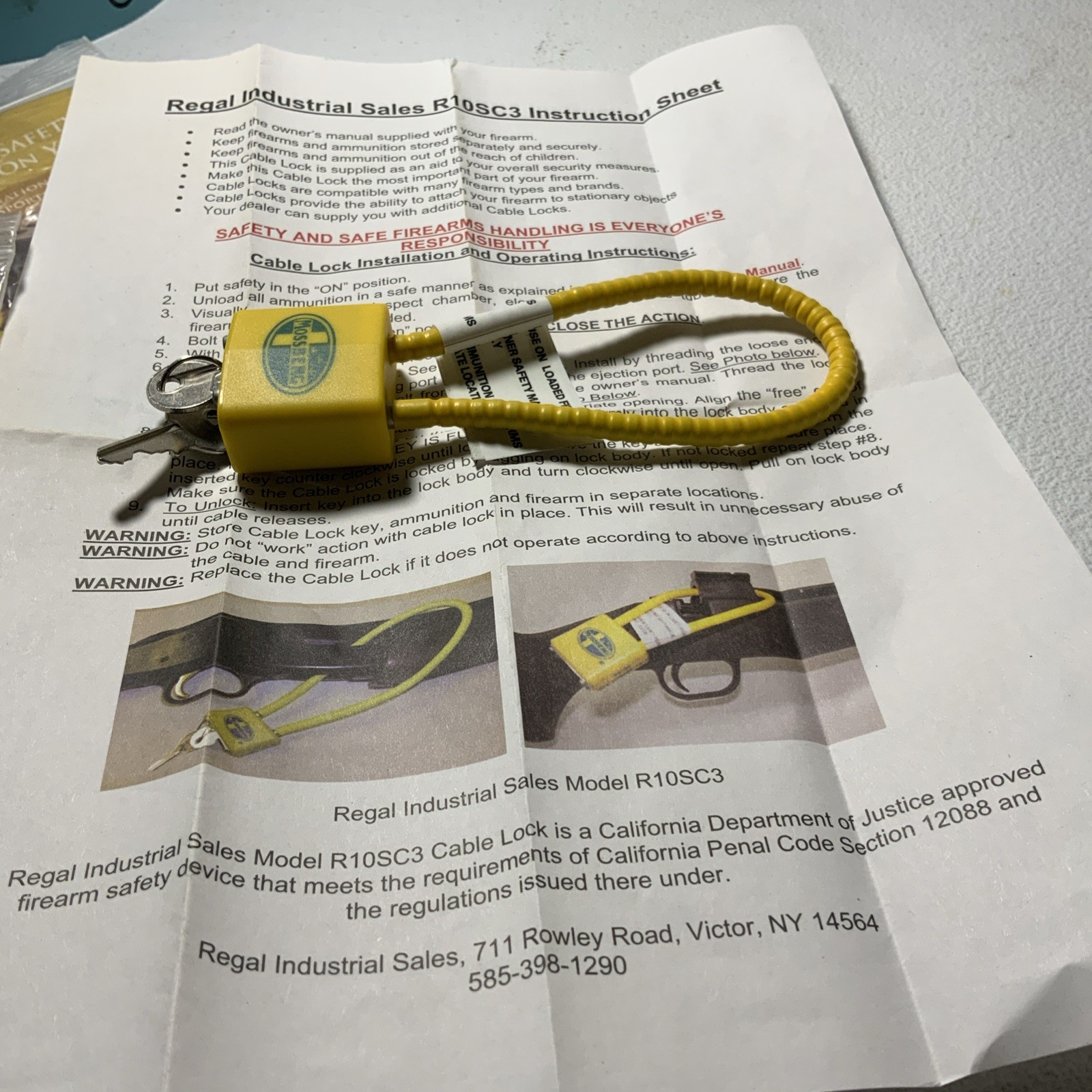 Mossberg Original Factory Cable Safety Lock for Shotgun/Rifle w 2 Keys