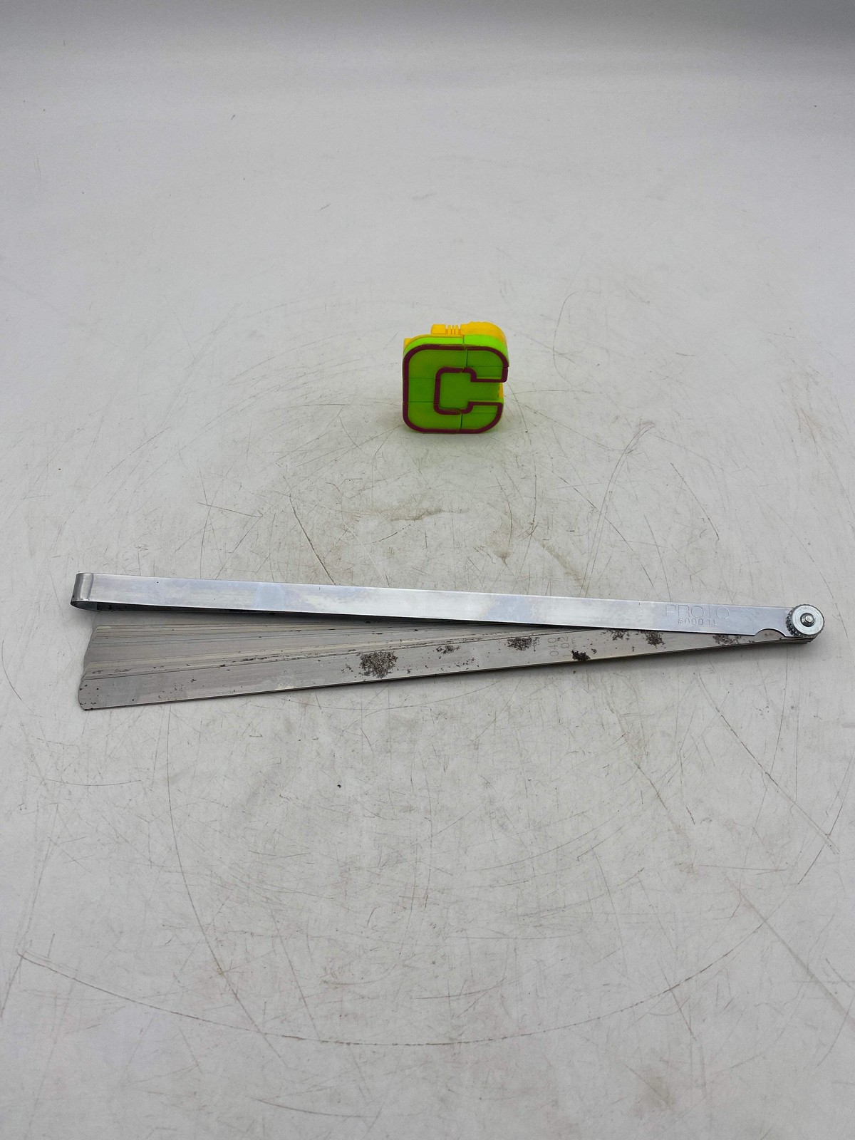 Proto J000TL Long Feeler Gauge, 25 Blade Set, 12" x 1/2" (Used)