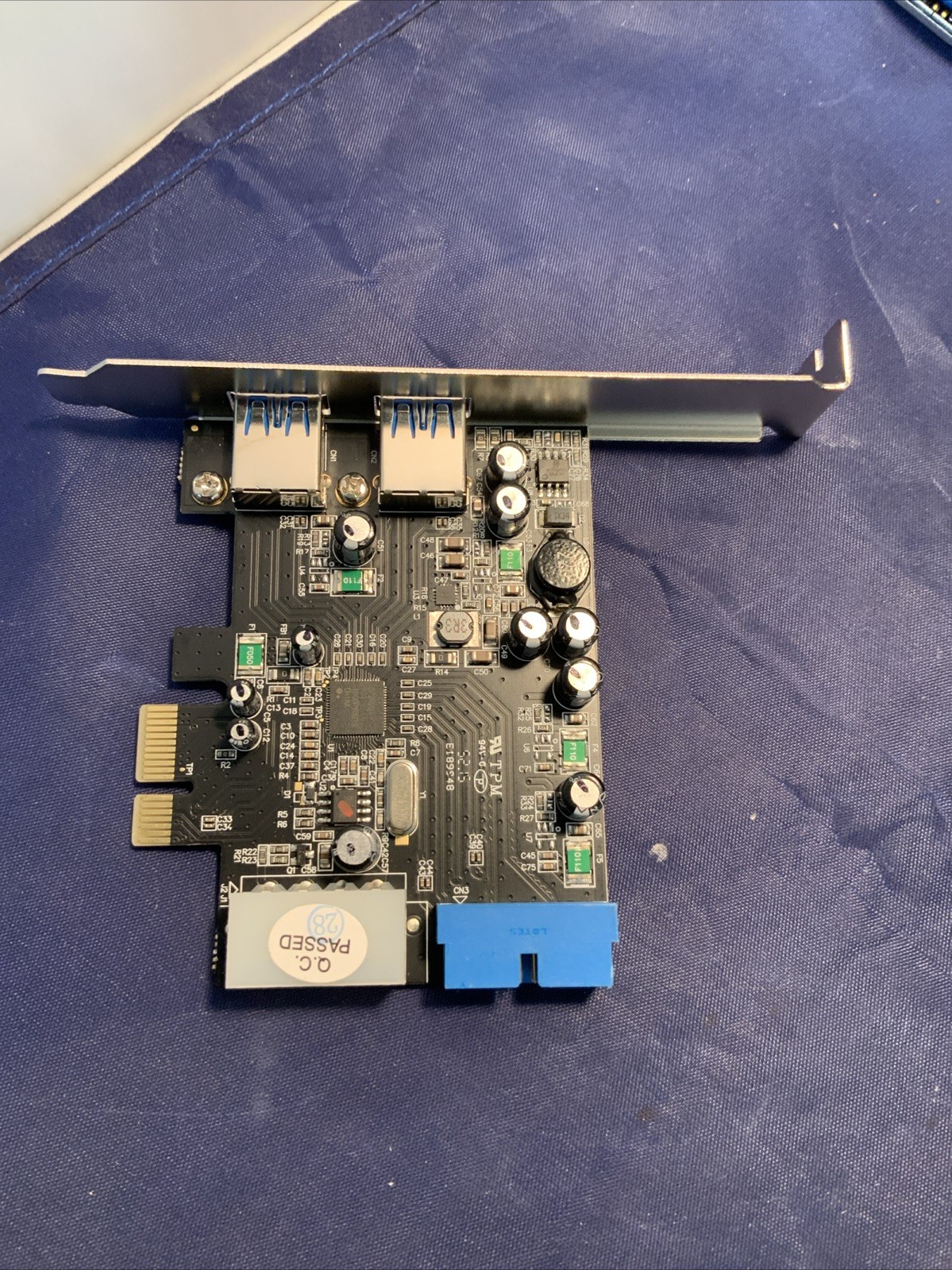 Vantec UGT-PC345 4-Port SuperSpeed USB 3.0 PCI Express Host Card PC2