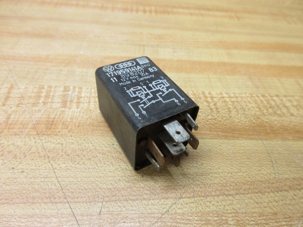 Audi 171959141A VW Relay