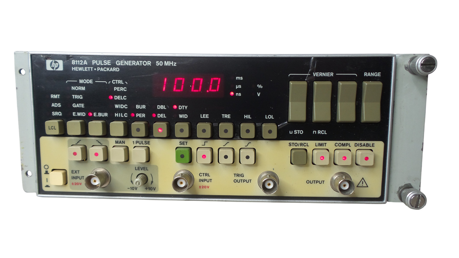 HP 8112A PULSE GENERATOR 50MHz - Free shipping