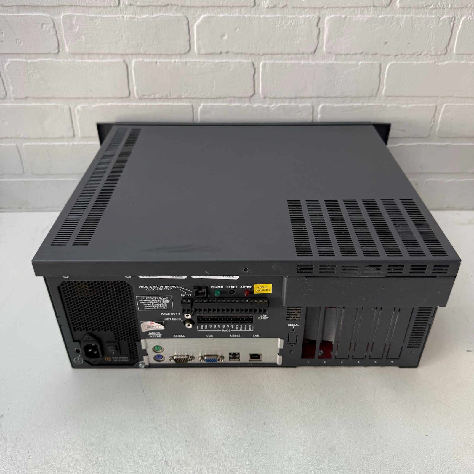 Rauland-Borg Telecenter Rackmount Paging Intercom Controller Server VGA USB LAN
