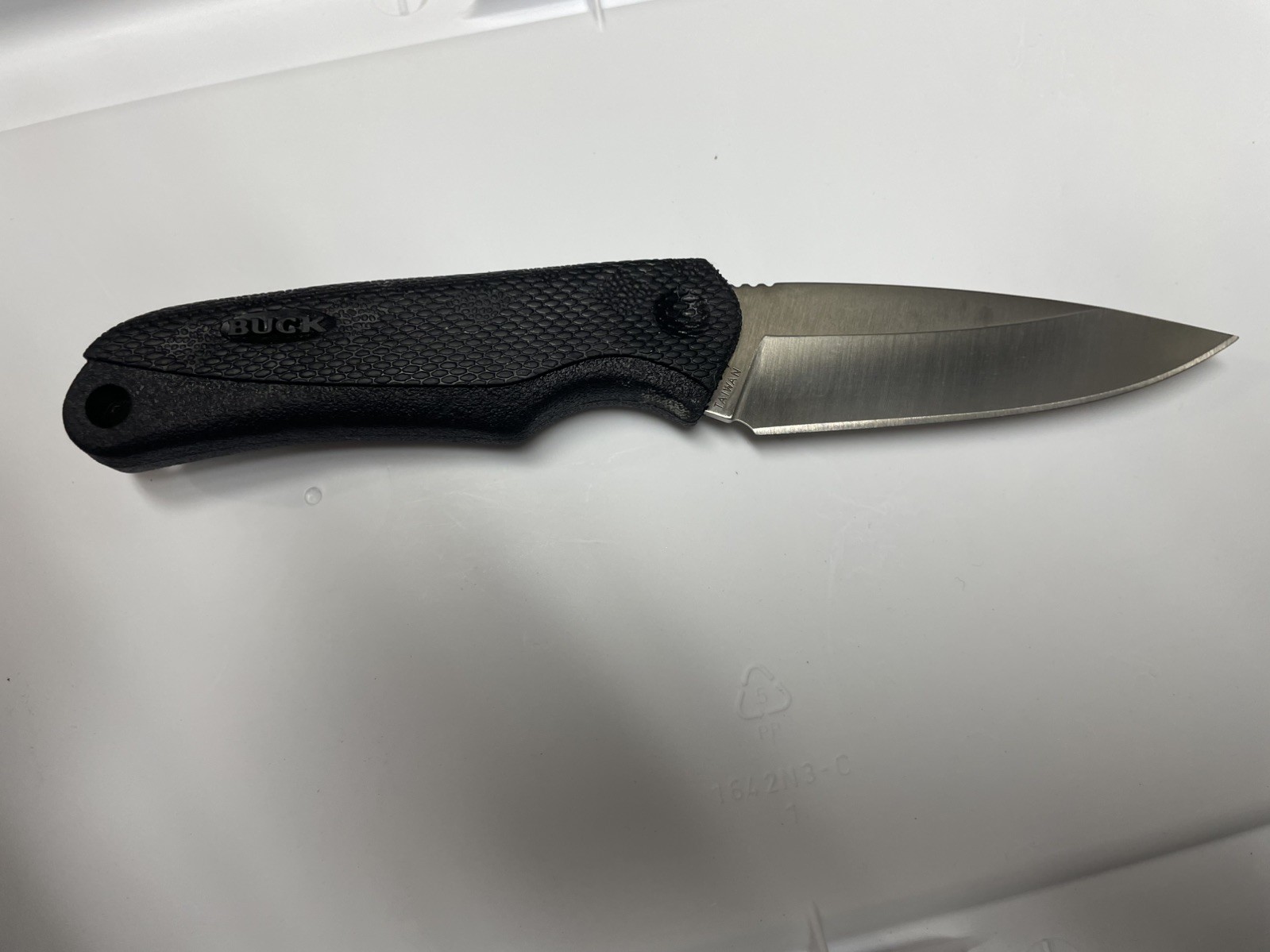 Buck fixed blade knife