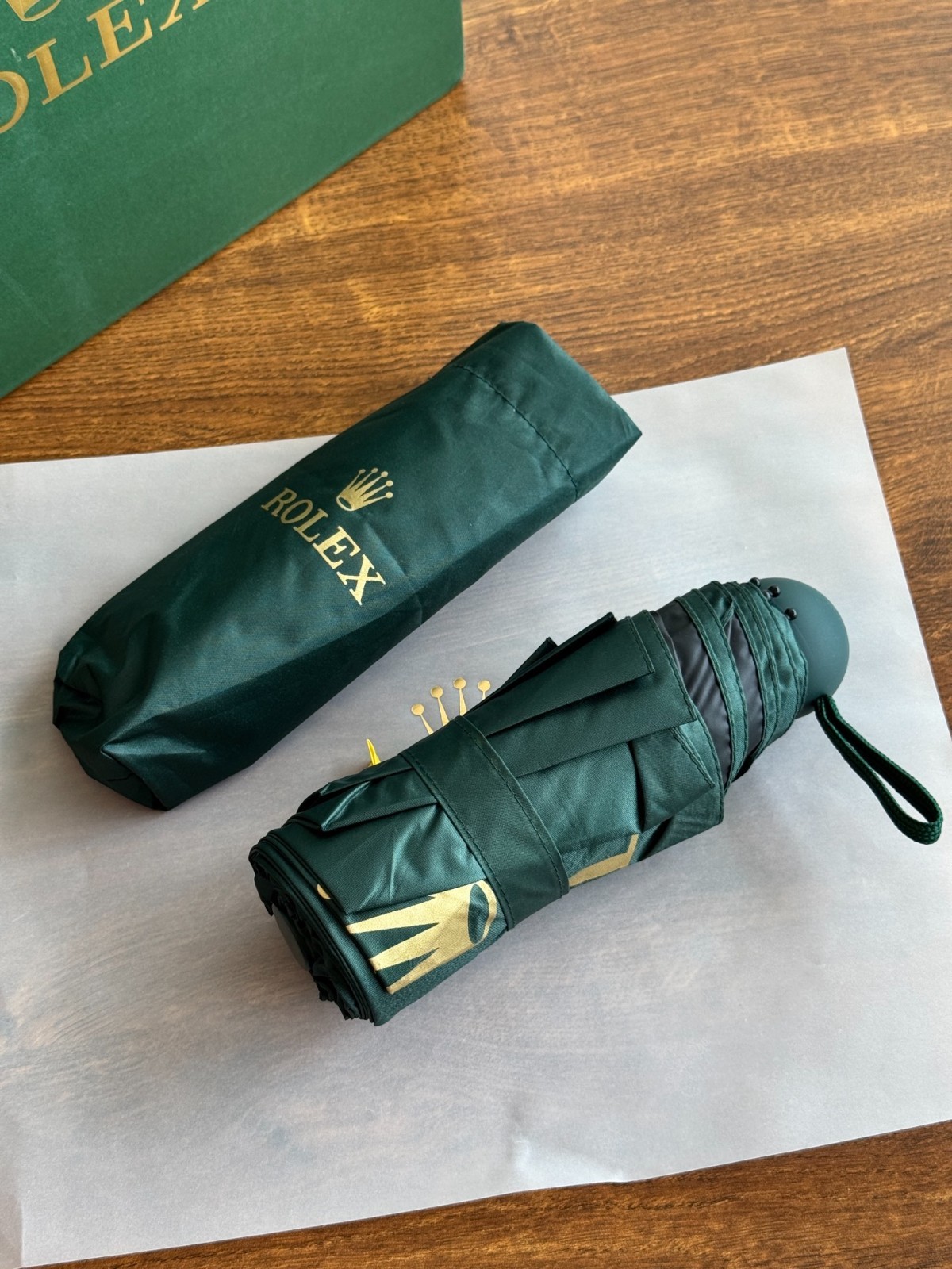 Authentic Rolex Green Folding Umbrella Gold Logo VIP Executive Gift New