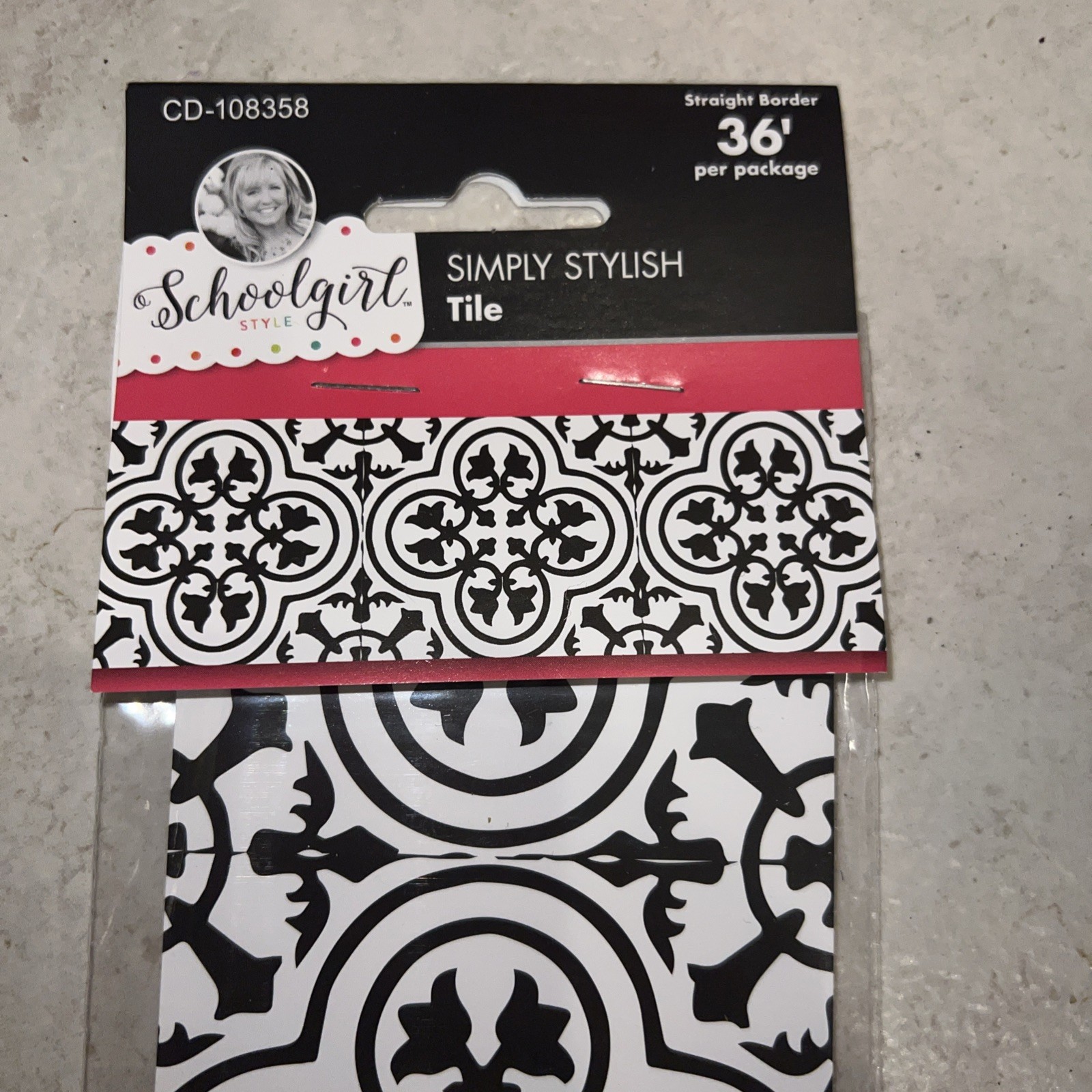 CARSON-DELLOSA 36 Schoolgirl Style Black & White Border SEALED