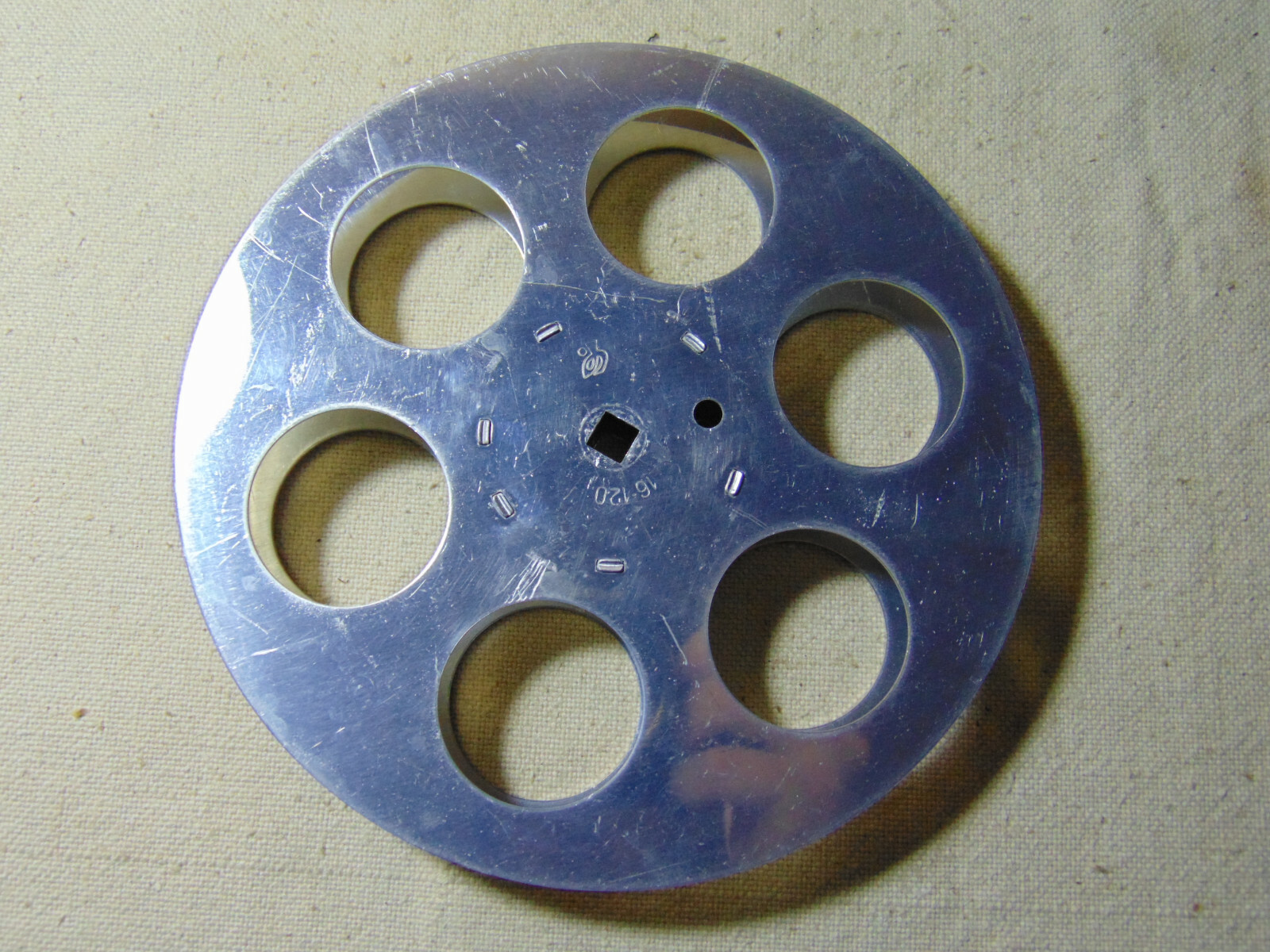 1pc Empty 16mm Aluminum Metal Film Reel 7" 400ft Movie Take Up 400' 120m