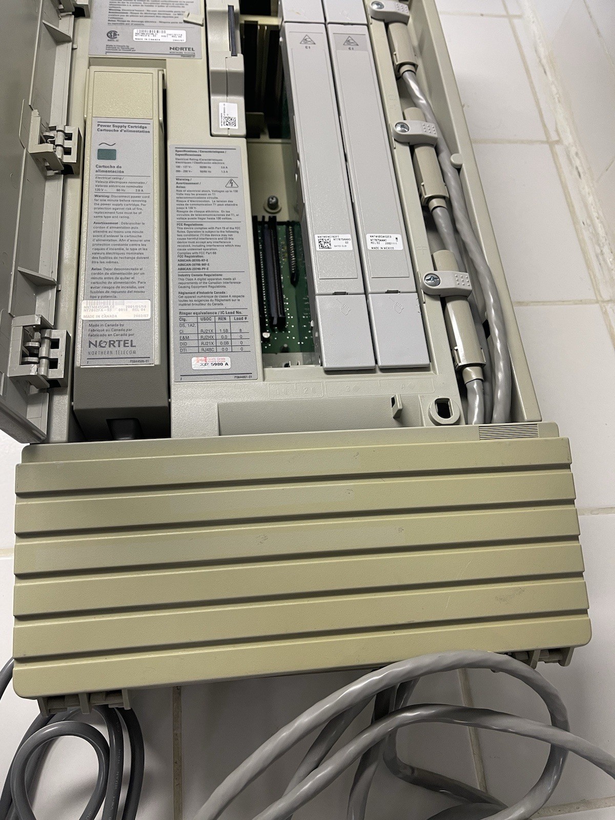 Nortel Norstar-PLUS Modular ICS Phone Switch System