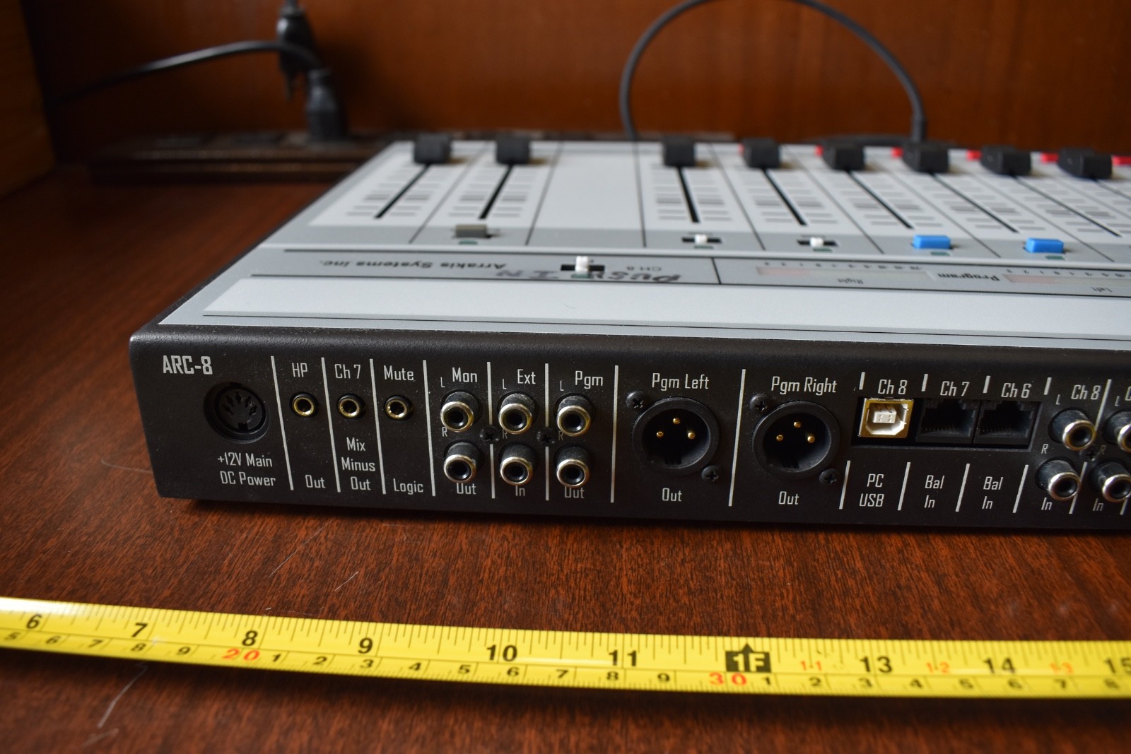 Arrakis Systems ARC-8 Mixing Board Model# ARR1404233 USED