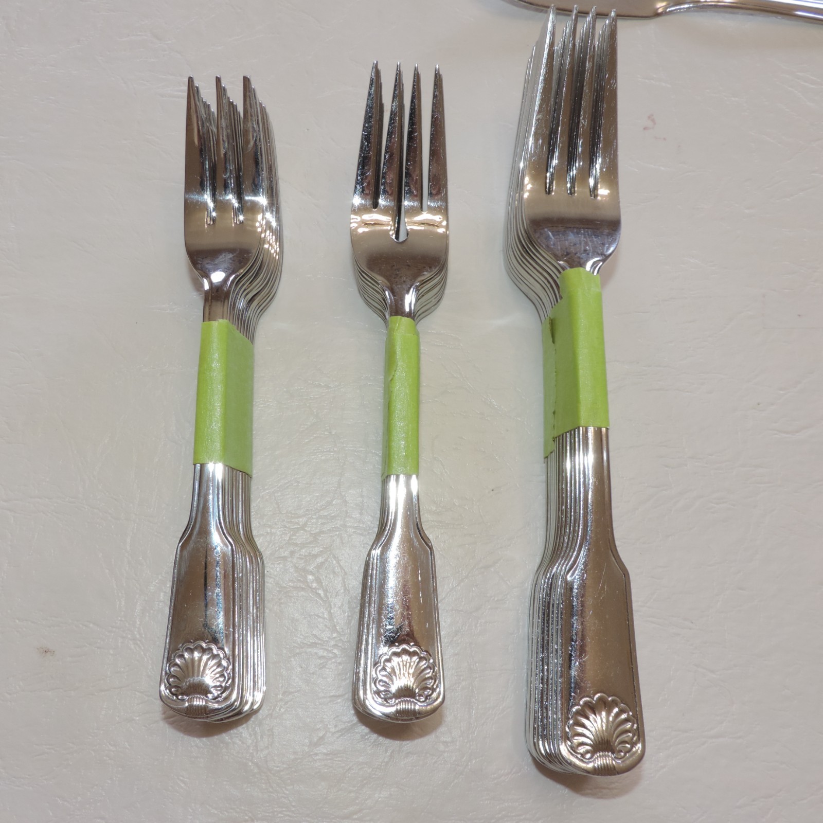 Cambridge SHELL Stainless Flatware 12 7-pc Place Settings + Serving 100 Pieces