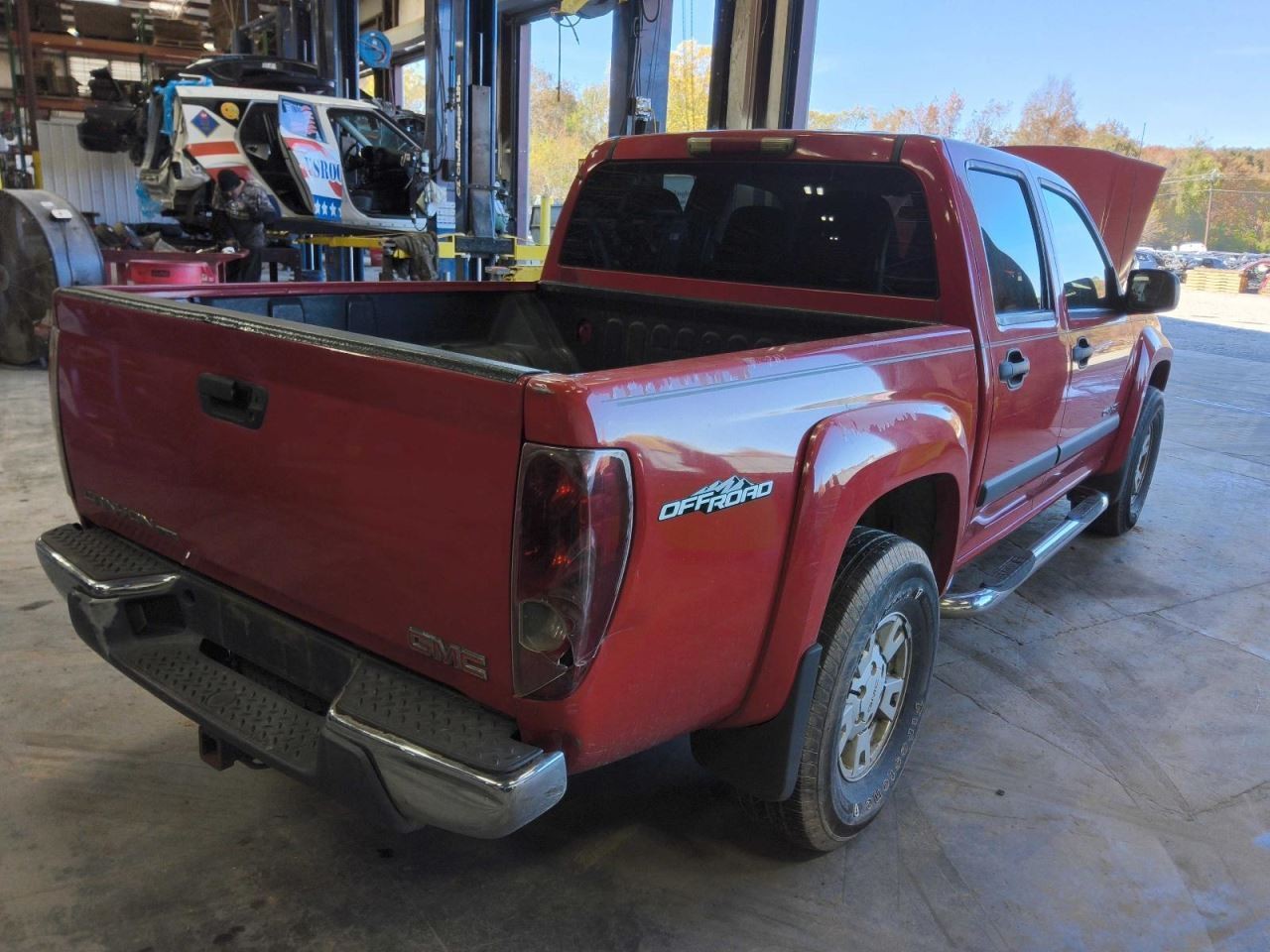 CANYON 2005 Battery Tray 680900