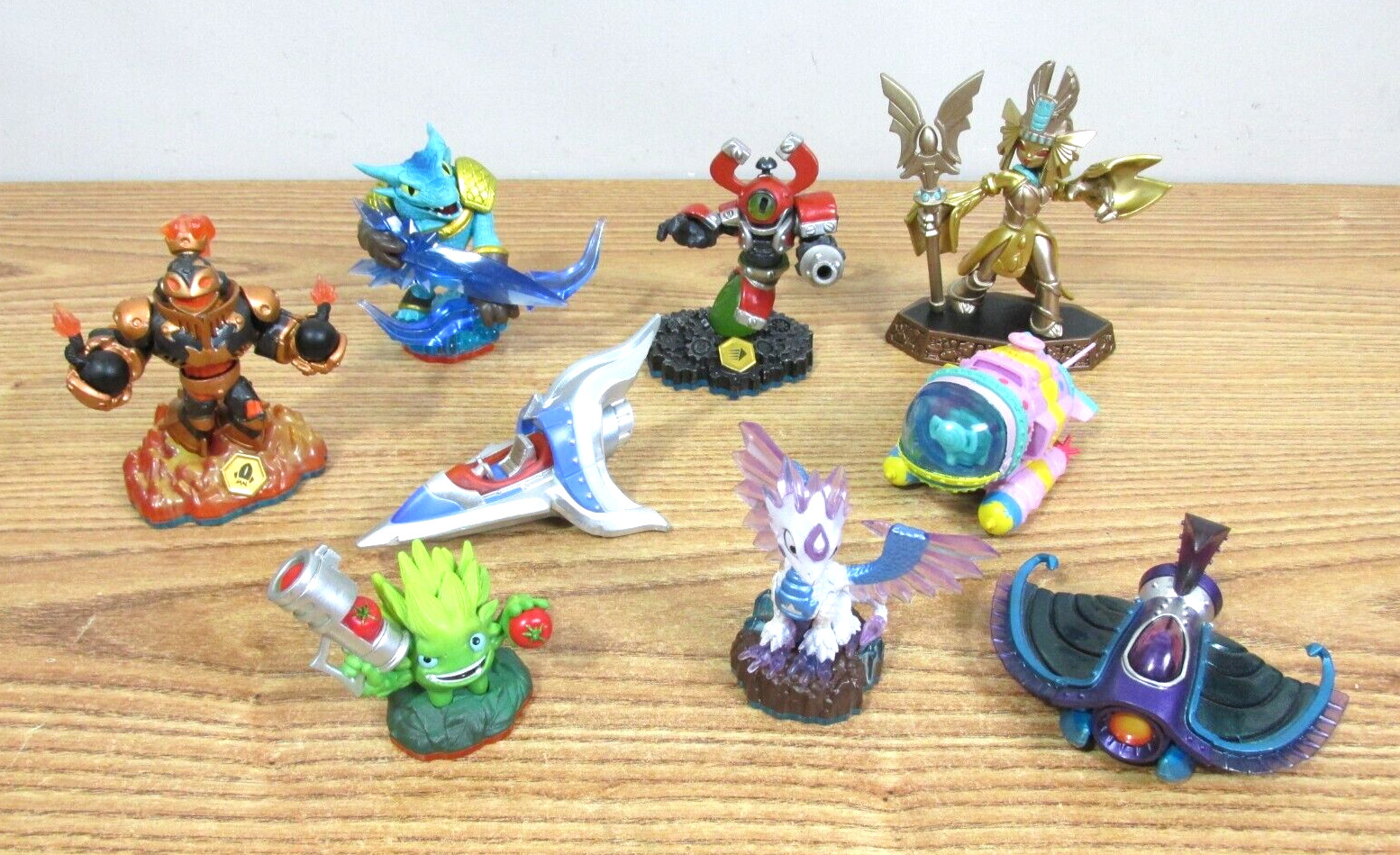 ACTIVISION SKYLANDERS 2013-2016 LOT OF 9