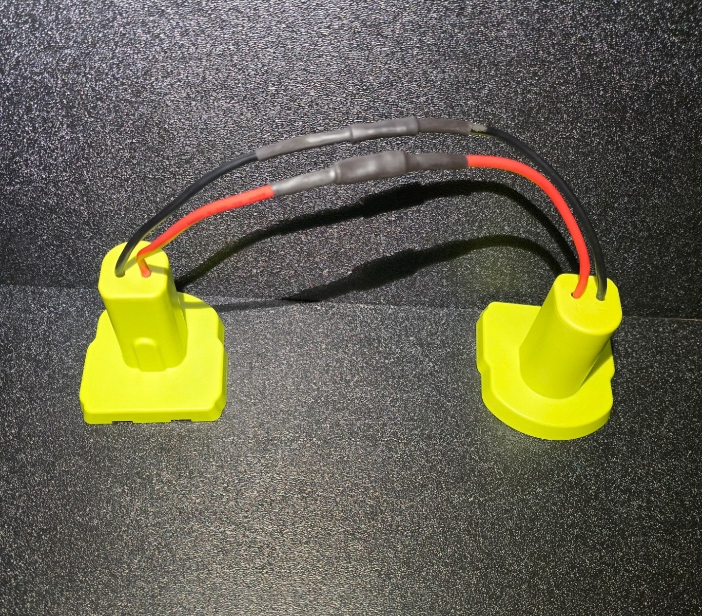 "DEAD" "Ryo Green" 18v Battery Reviver/Recharger Device.