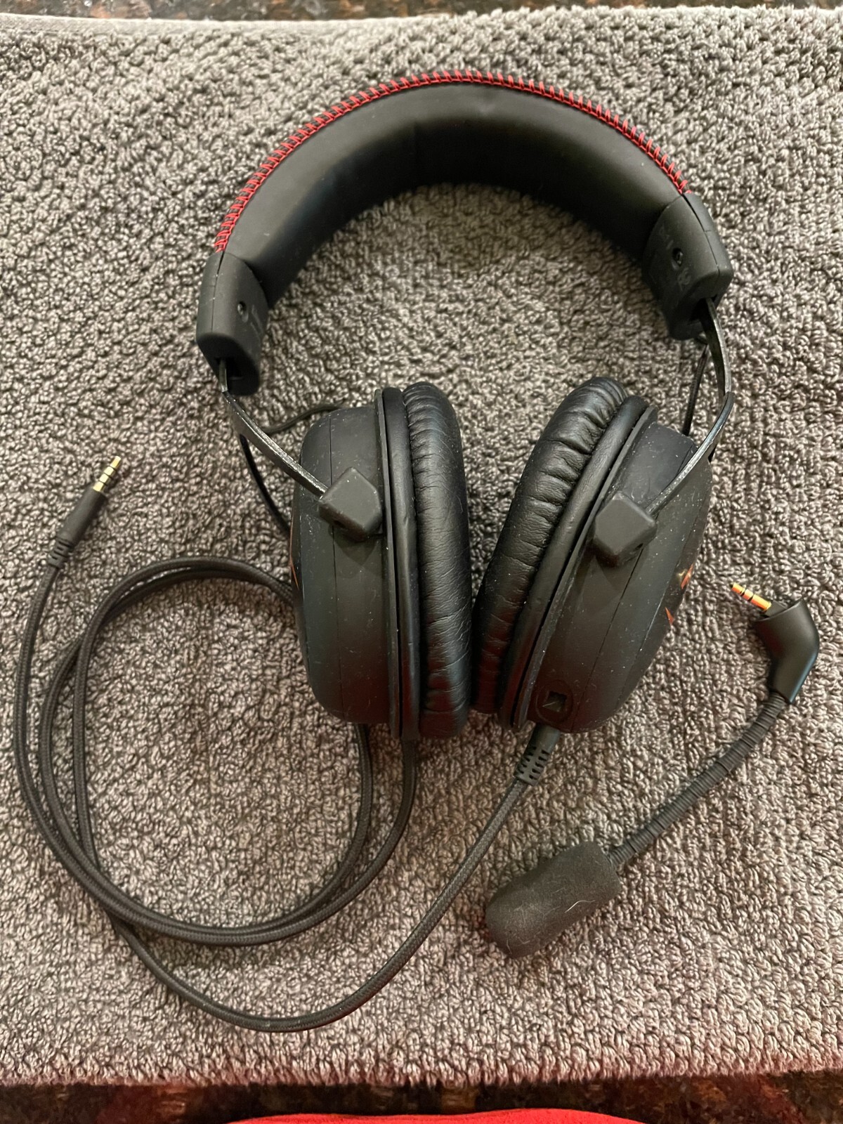 HyperX Cloud Core KHX-HSCC-BK Wired  Gaming Headset for PS 4 and PC