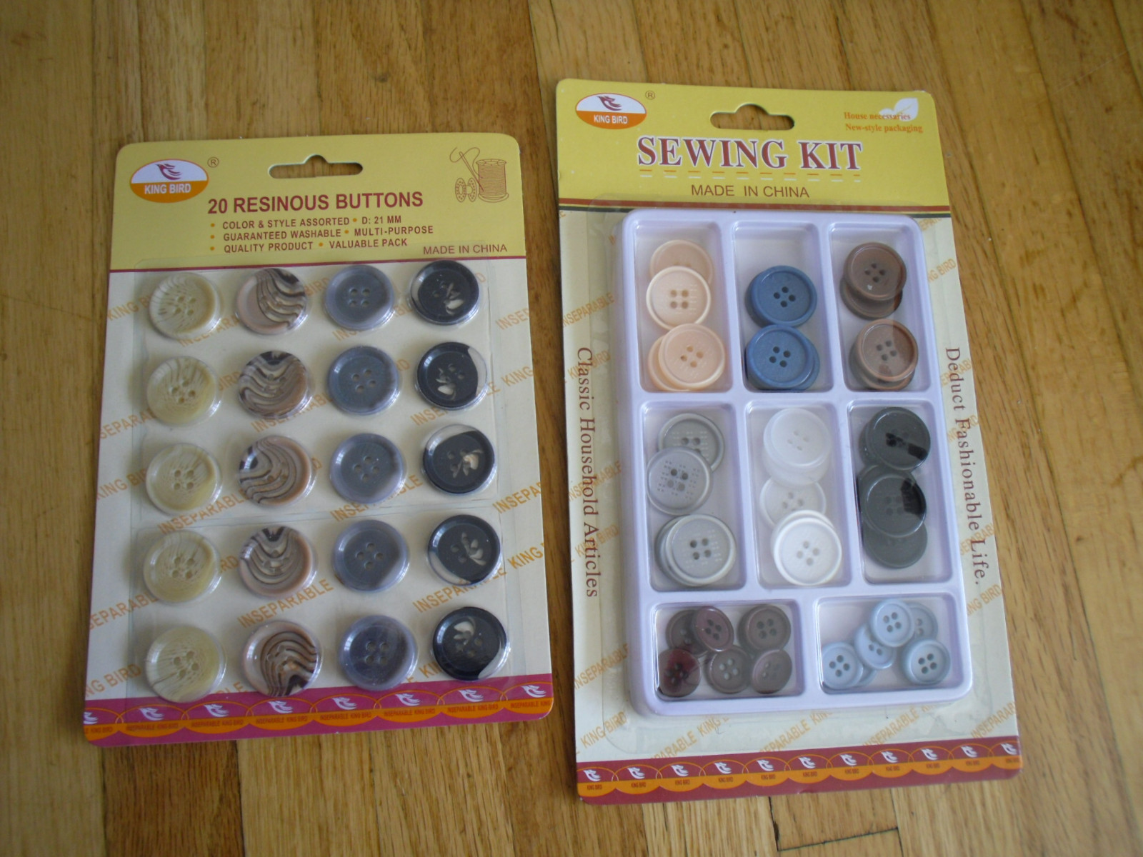 New ! High Quality Sewing Kit Resinous Buttons Assorted Color and Style Washable
