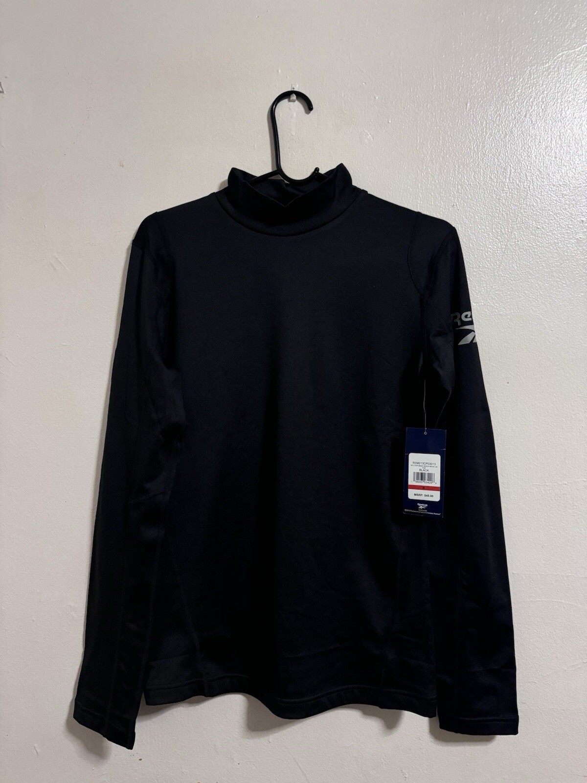 New Reebok Men’s Black Vector Base Mock Neck Layer Compression  Size SMALL