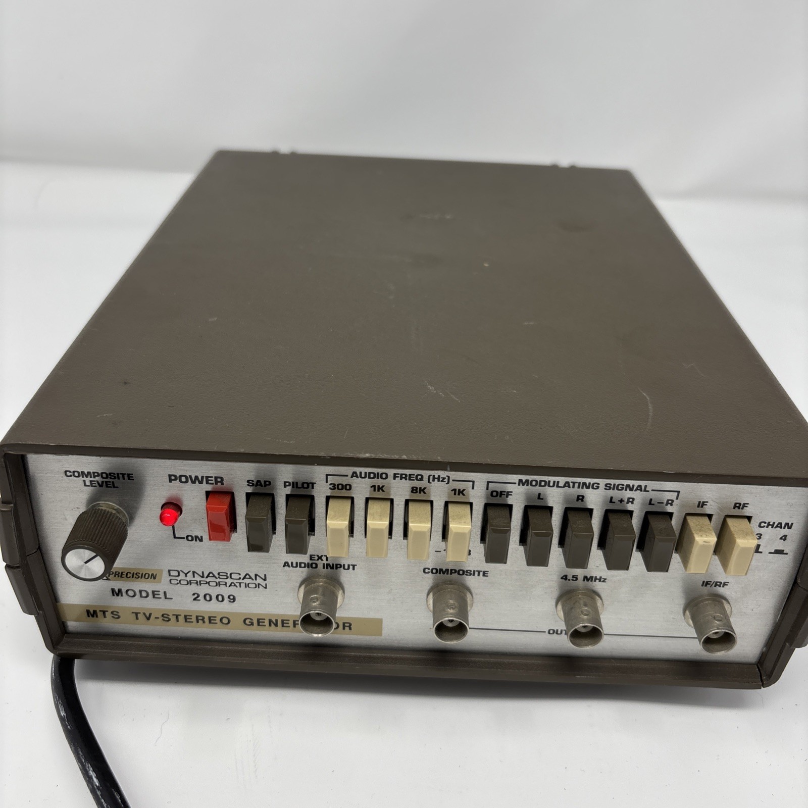 BK Precision DYNASCAN Model 2009 MTS TV-Stereo Generator