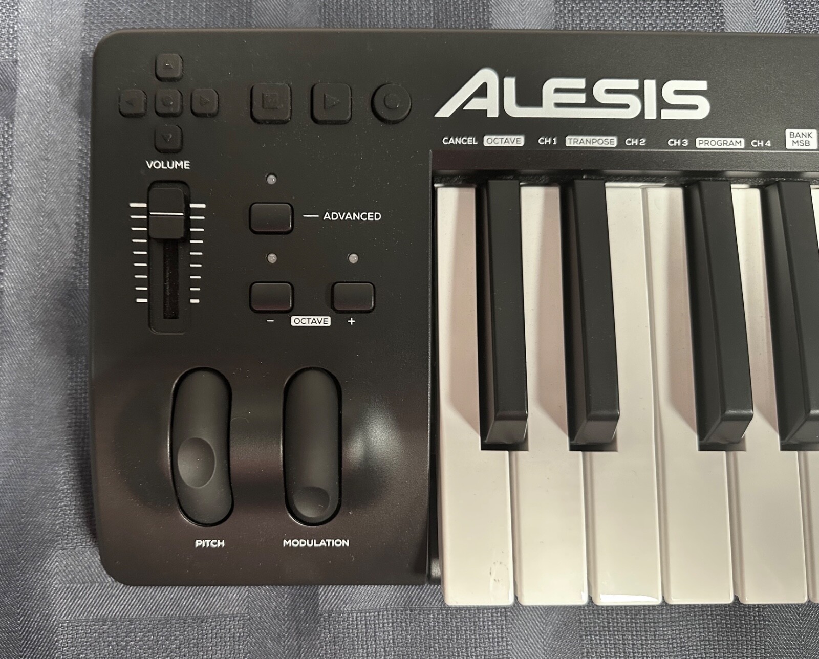 Alesis Q49 MK2 49-note keyboard controller. USB-MIDI and traditional MIDI