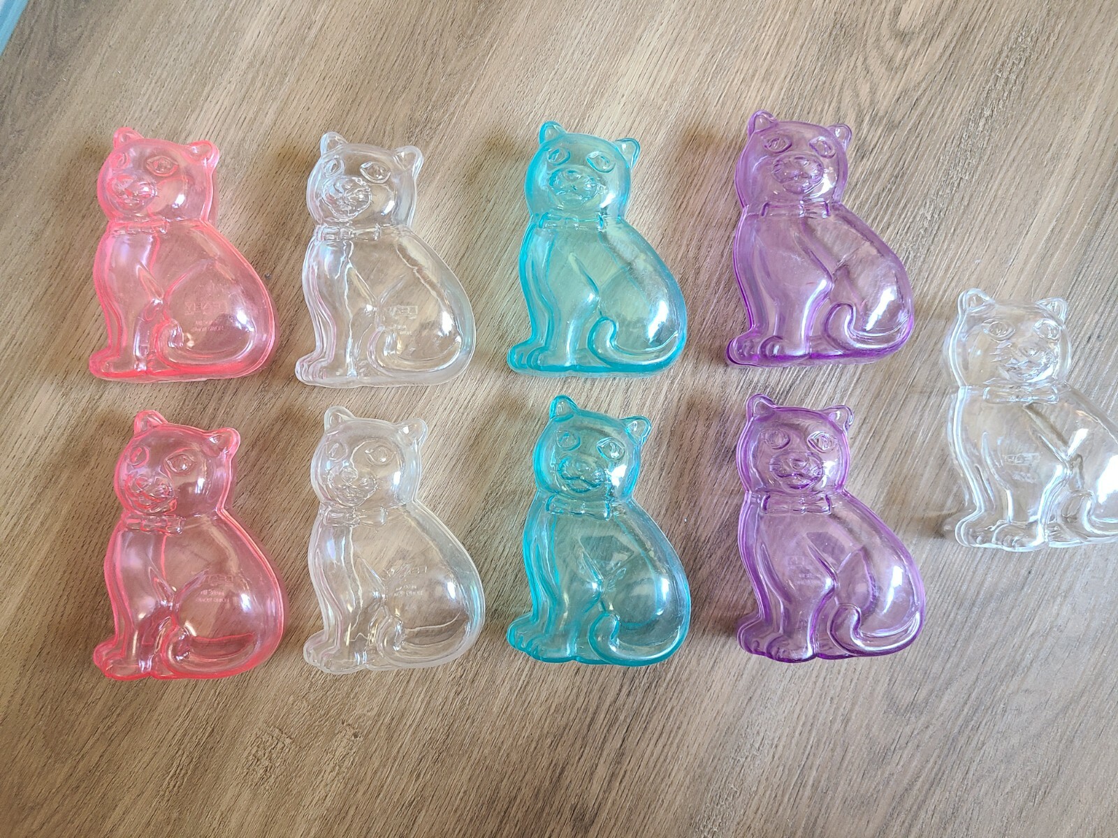 VTG Leahy Co. "Cat" Plastic Fillable Containers - Set of 9