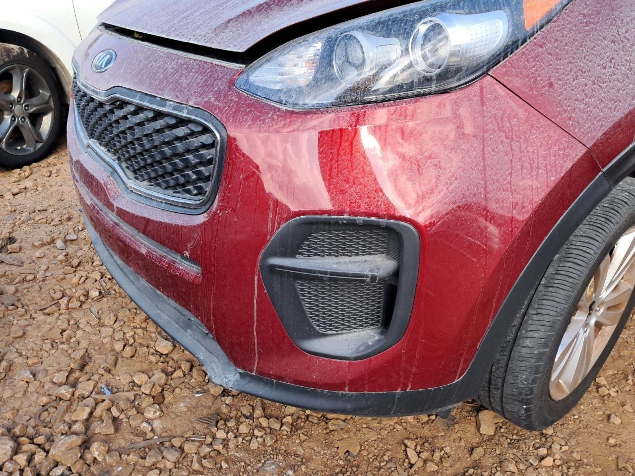 SPORTAGE 2017 Glove Box 4777597